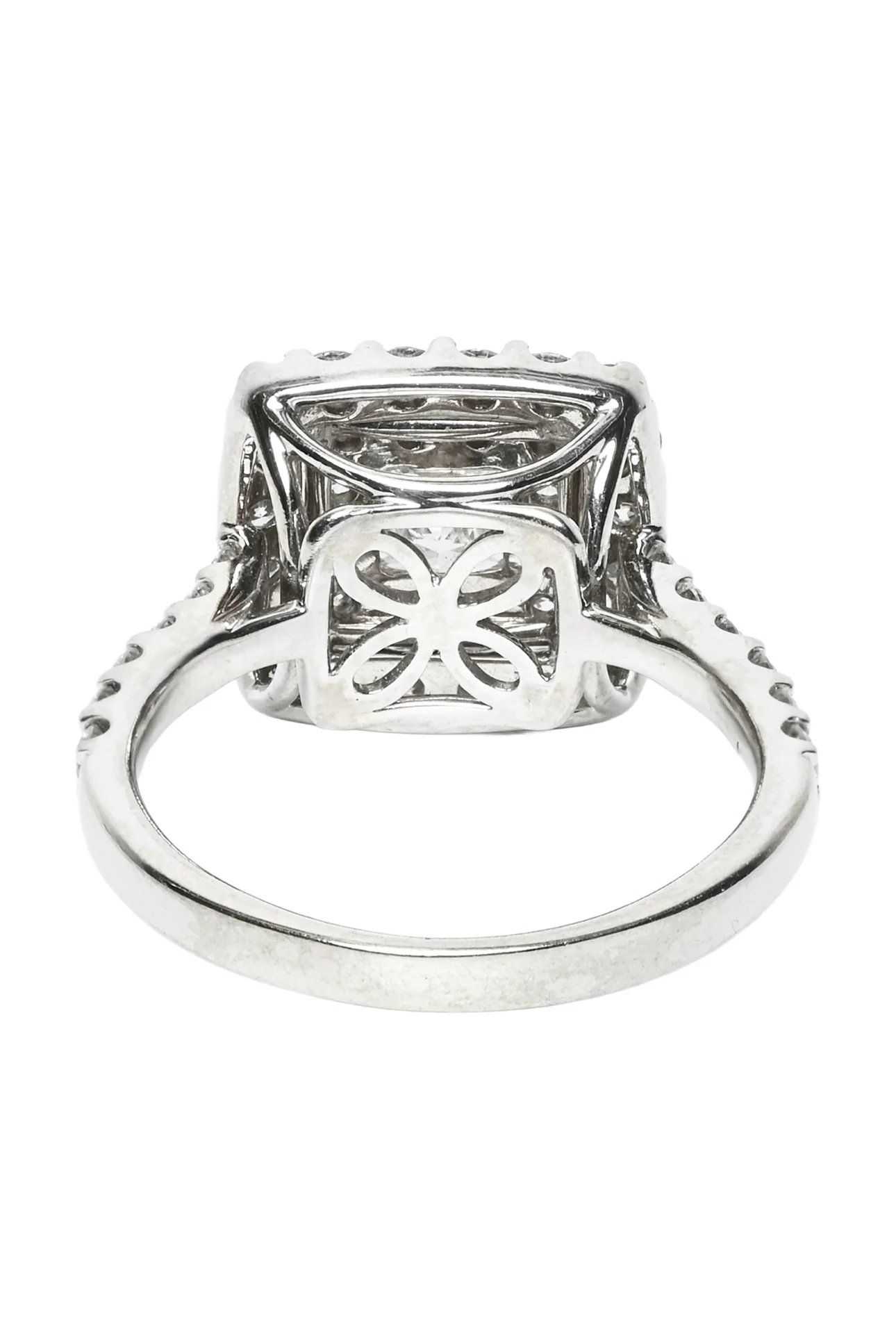 14K White Gold Multi Diamond Size 7 Ring - Image 3