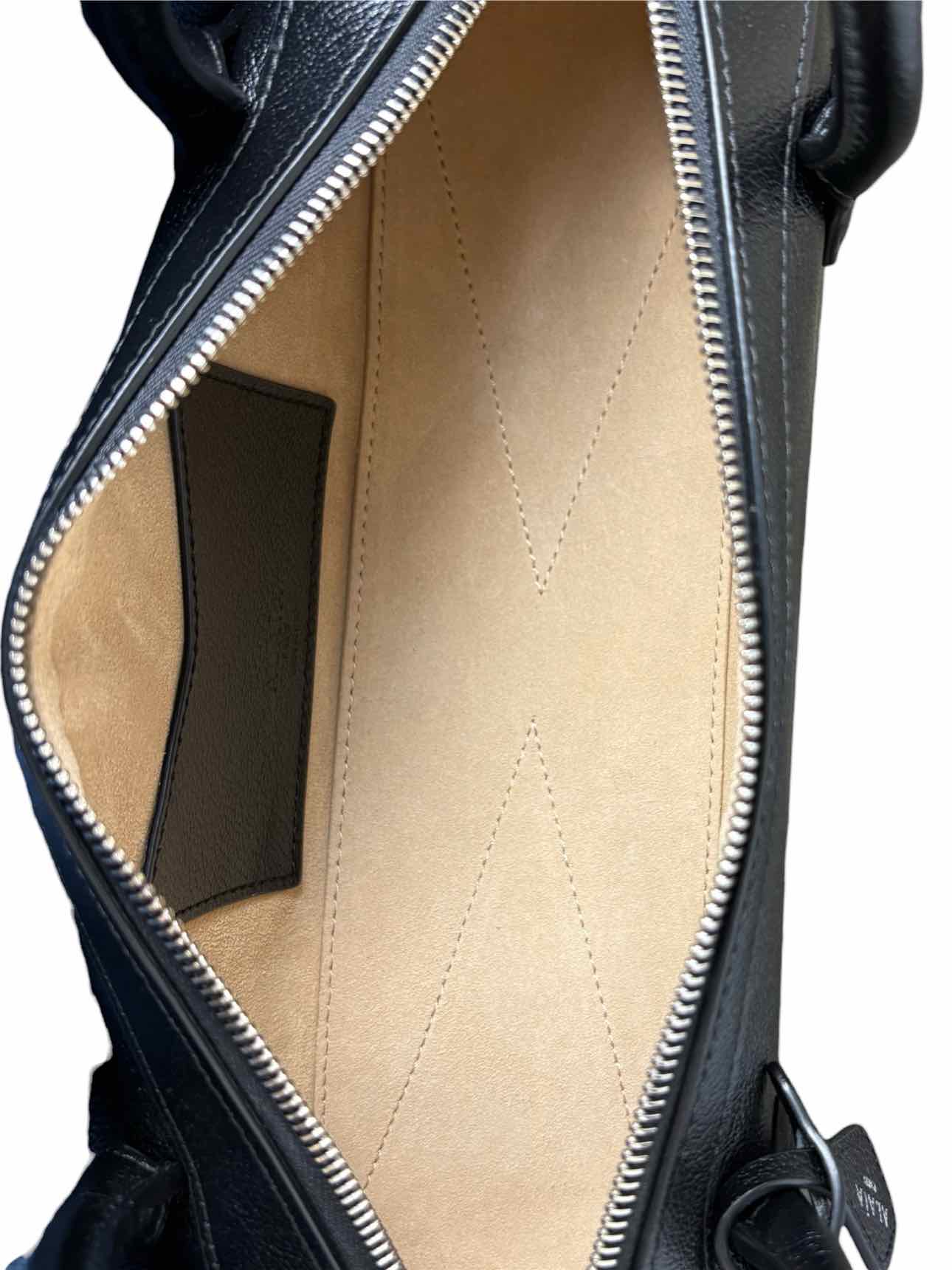 Alaia Le Teckel Medium Leather Purse - Image 6