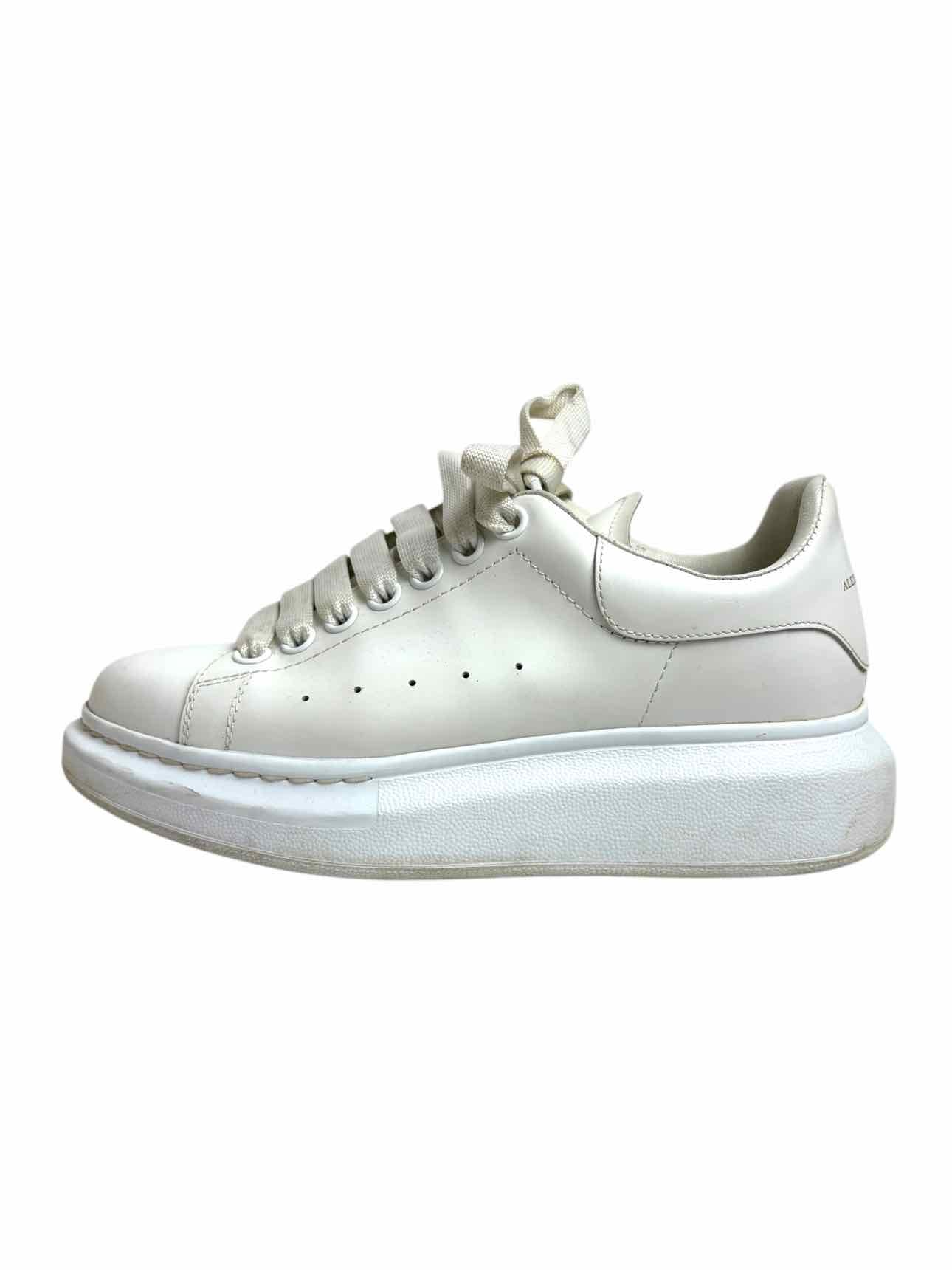 Alexander Mcqueen Leather Size 37.5 Sneaker - Image 3