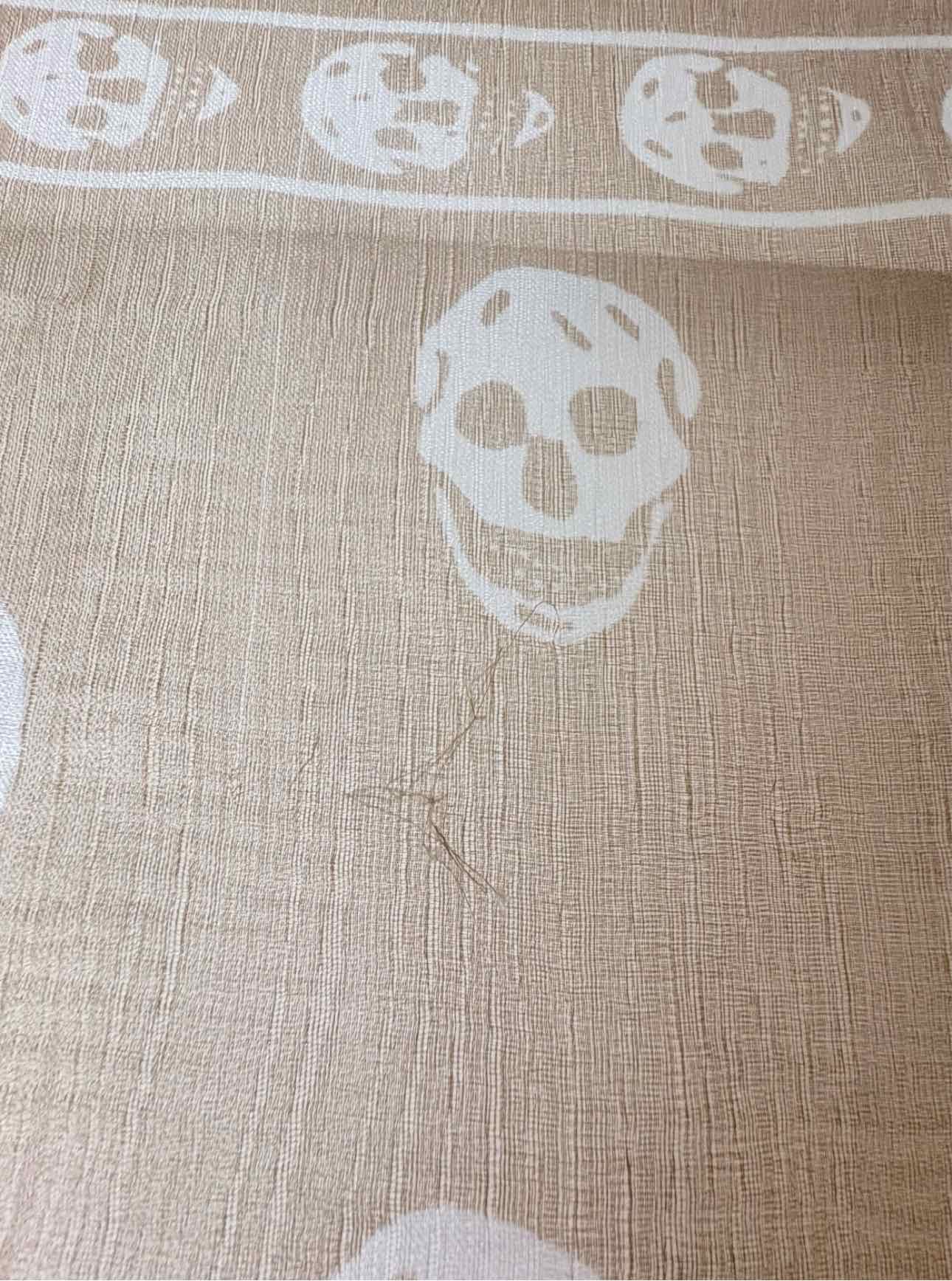 Alexander Mcqueen Silk Skull Pattern Scarf - Image 9