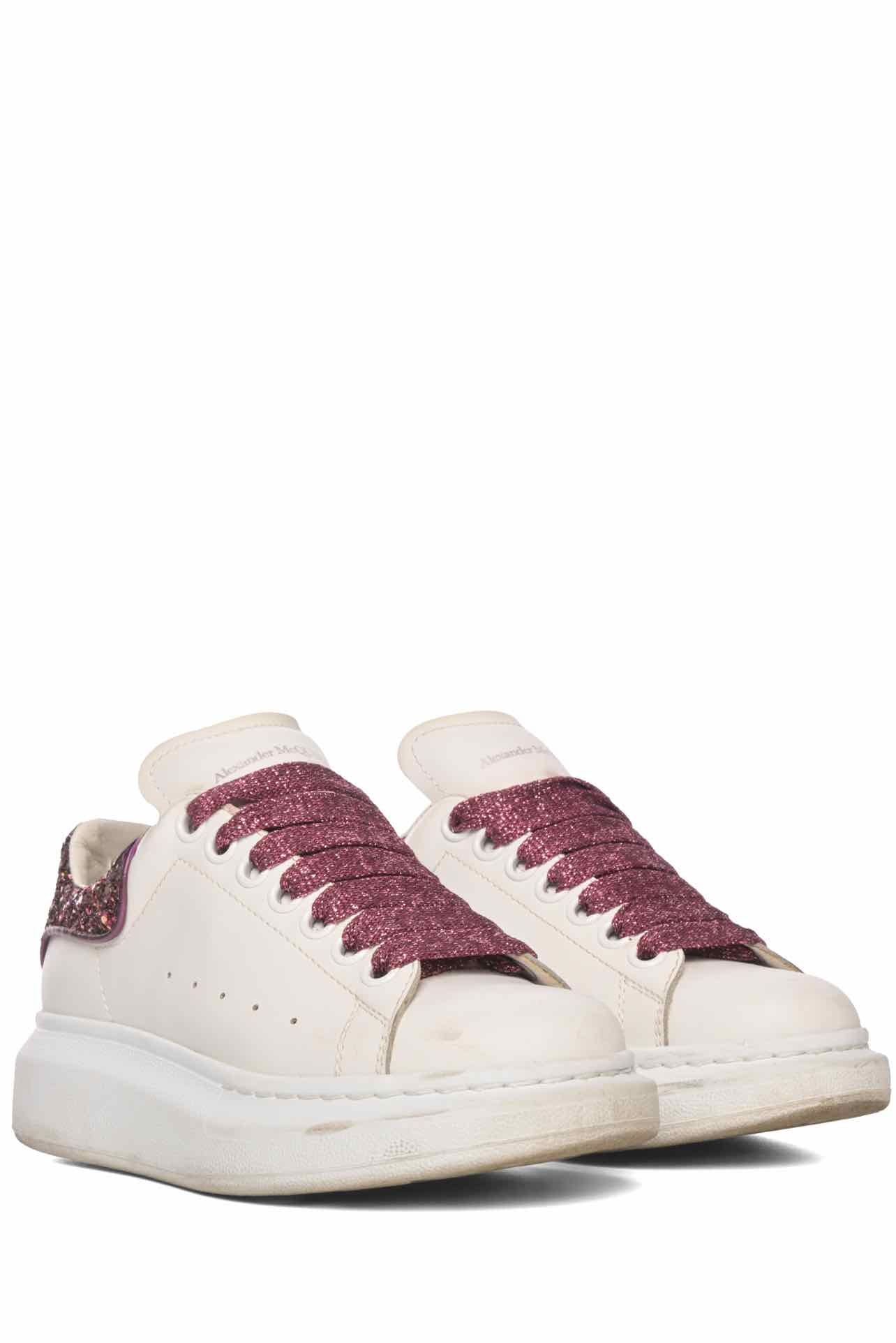 Alexander Mcqueen Size 35 Sneaker - Image 2
