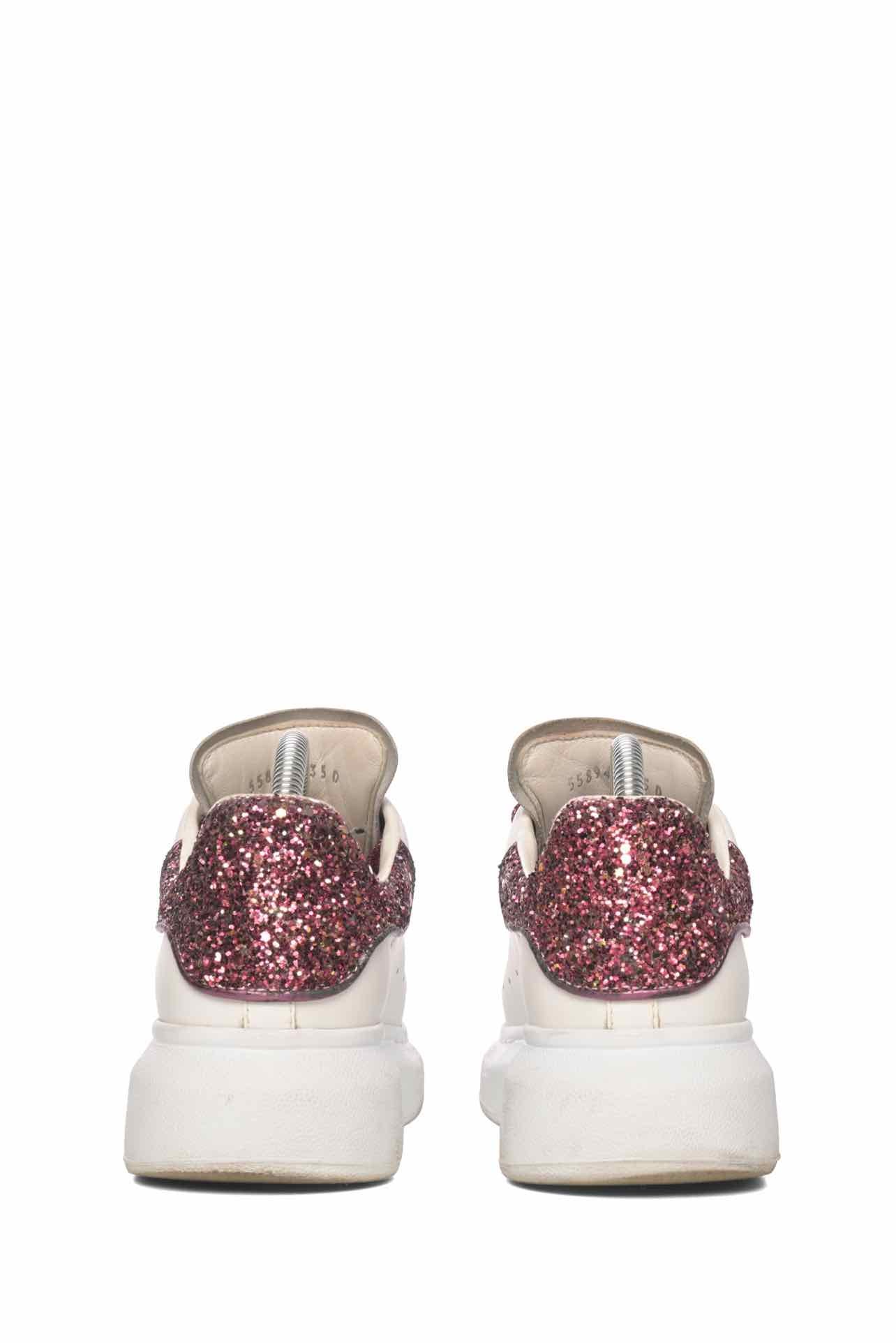 Alexander Mcqueen Size 35 Sneaker - Image 5
