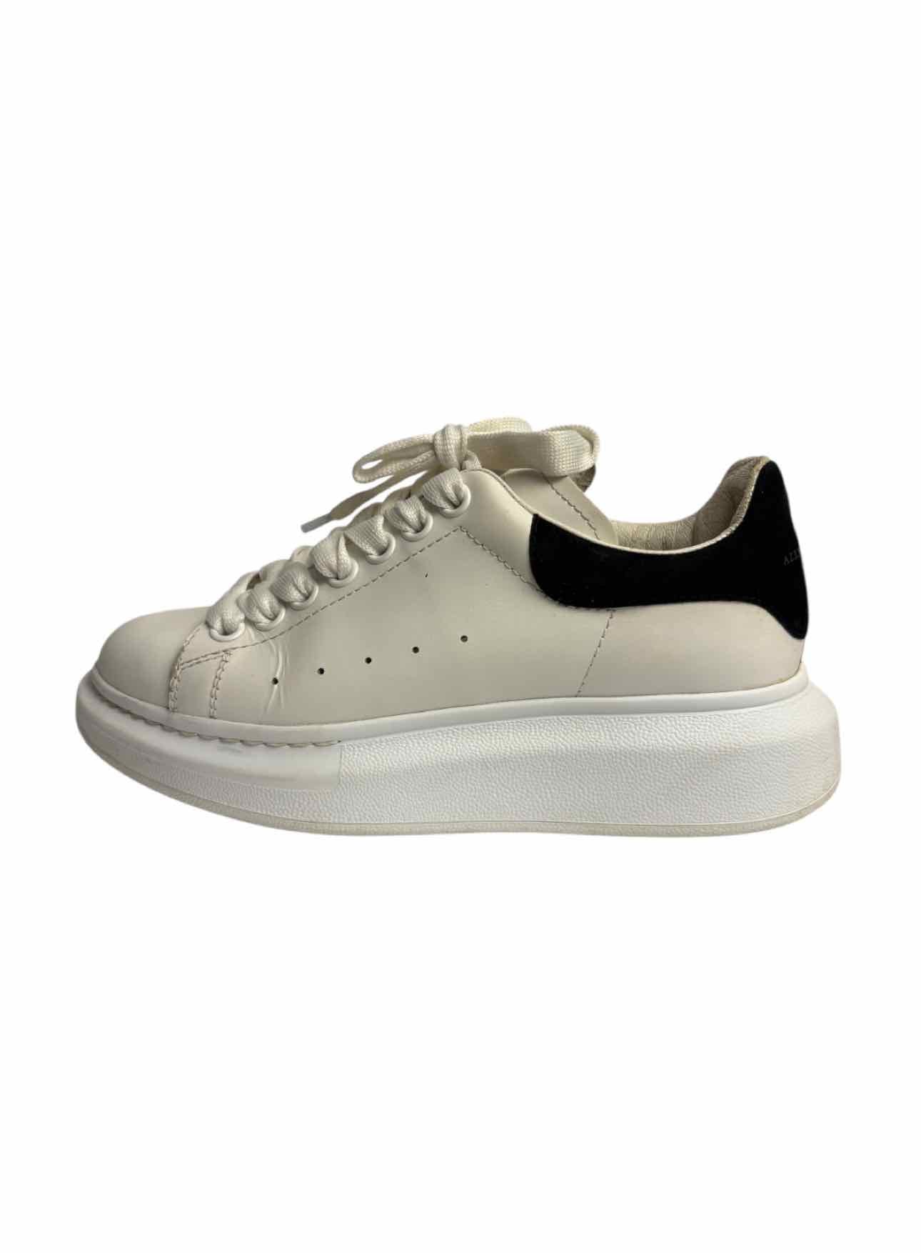 Alexander Mcqueen Size 36.5 Leather Oversized Sneaker - Image 3