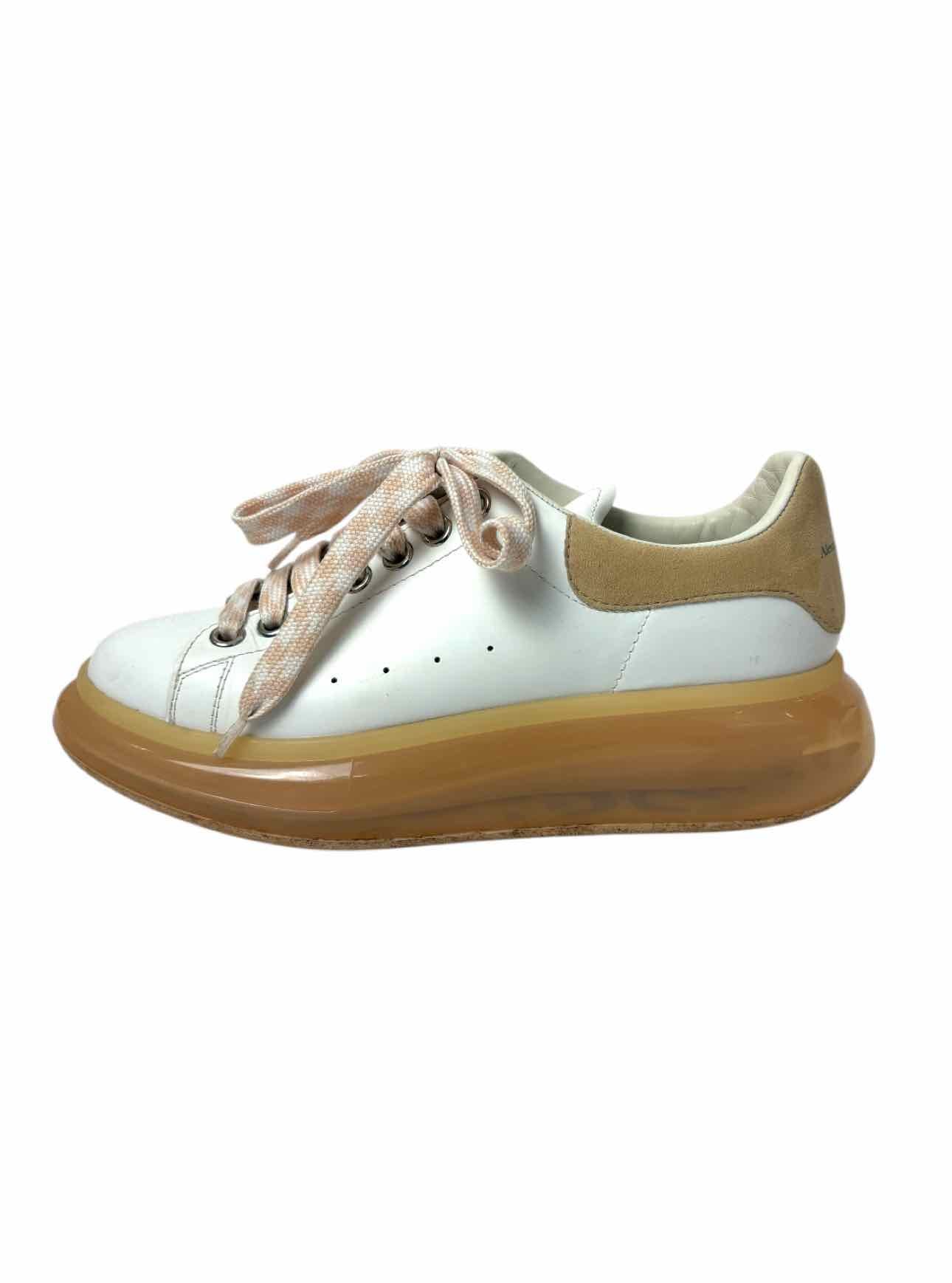 Alexander Mcqueen Size 39 Oversized Platform Leather Sneaker - Image 3