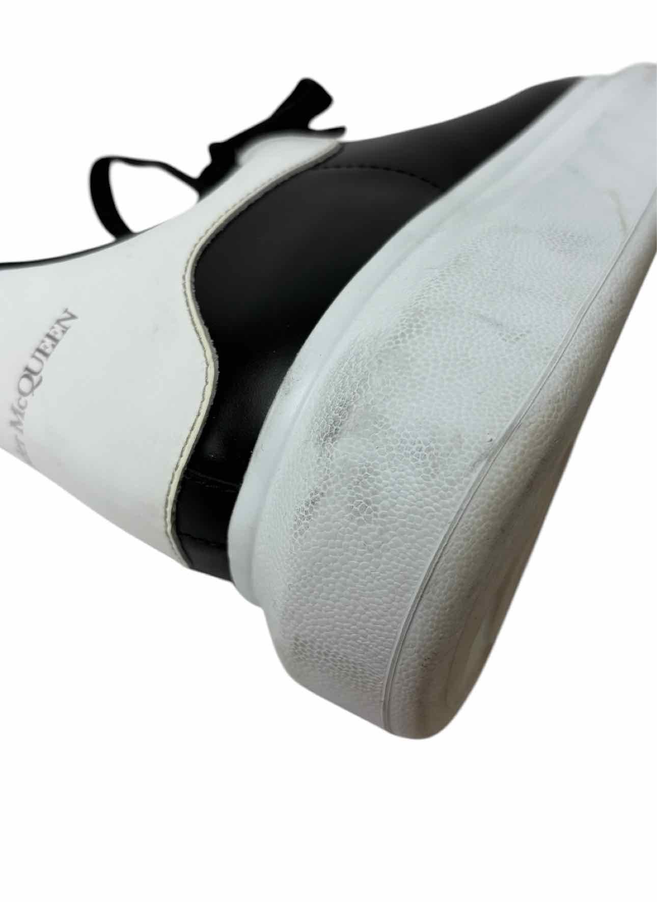 Alexander Mcqueen Size 43 Men's Oversized Leather Sneakers - Image 11