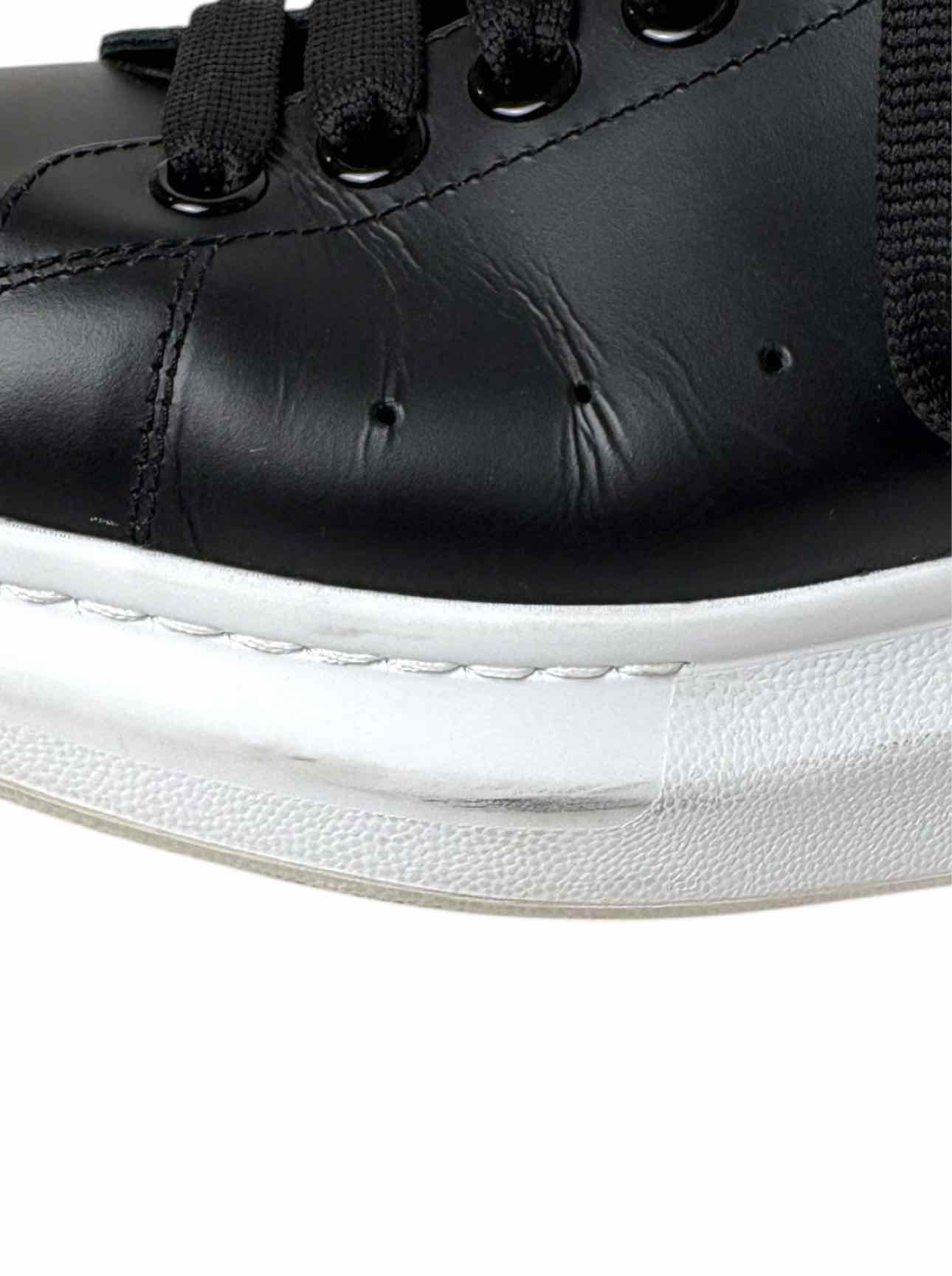 Alexander Mcqueen Size 43 Men's Oversized Leather Sneakers - Image 18