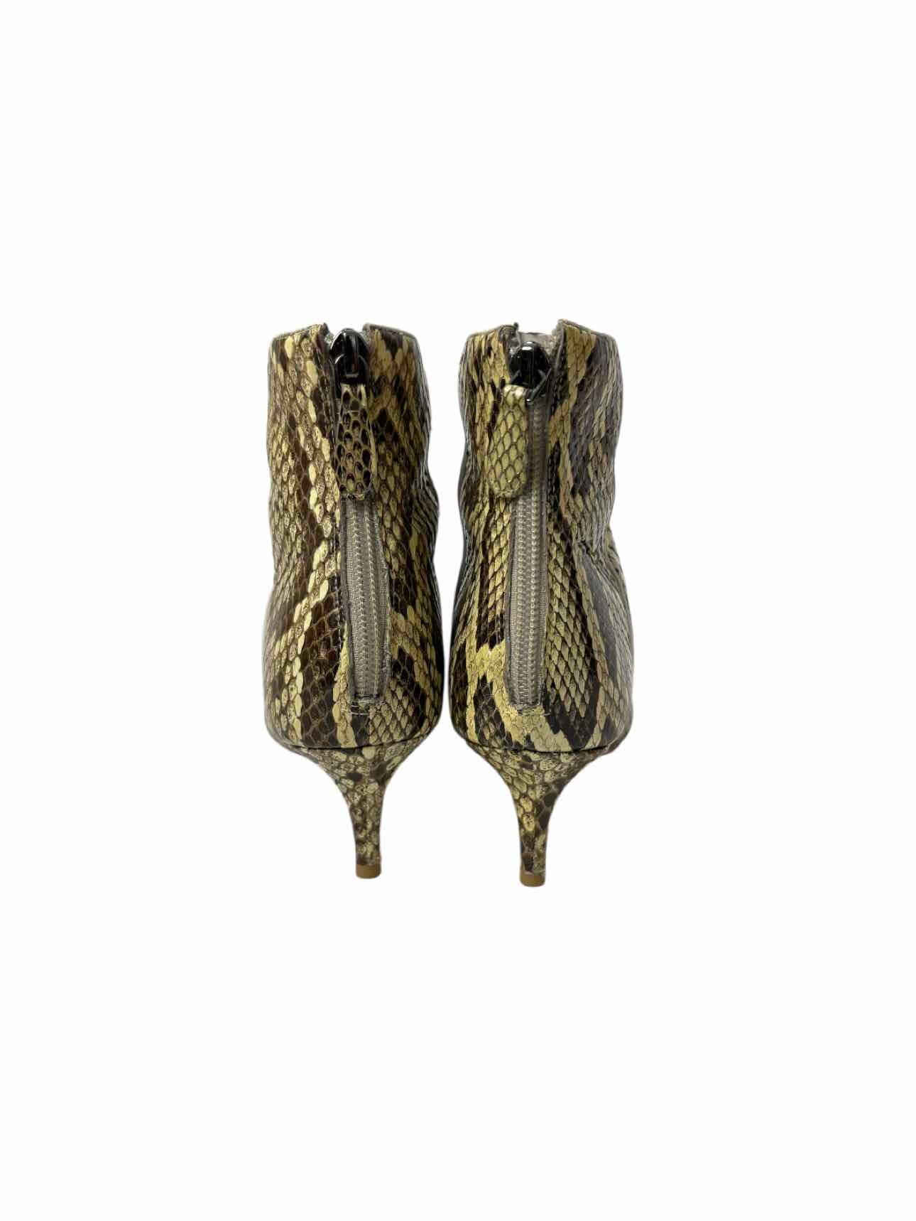 Alexandre Birman Size 35.5 Snake Print Leather Ankle Boots - Image 4