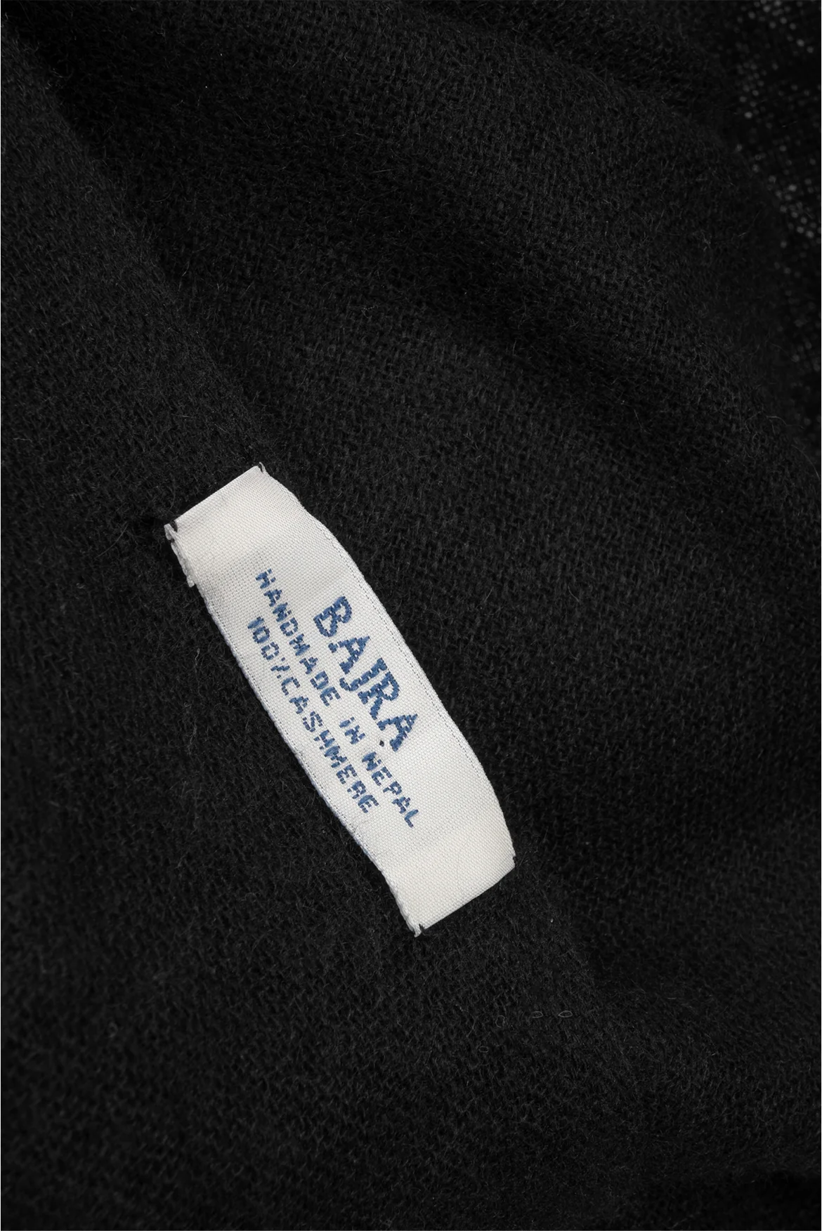 Bajra Cashmere Scarf - Image 3