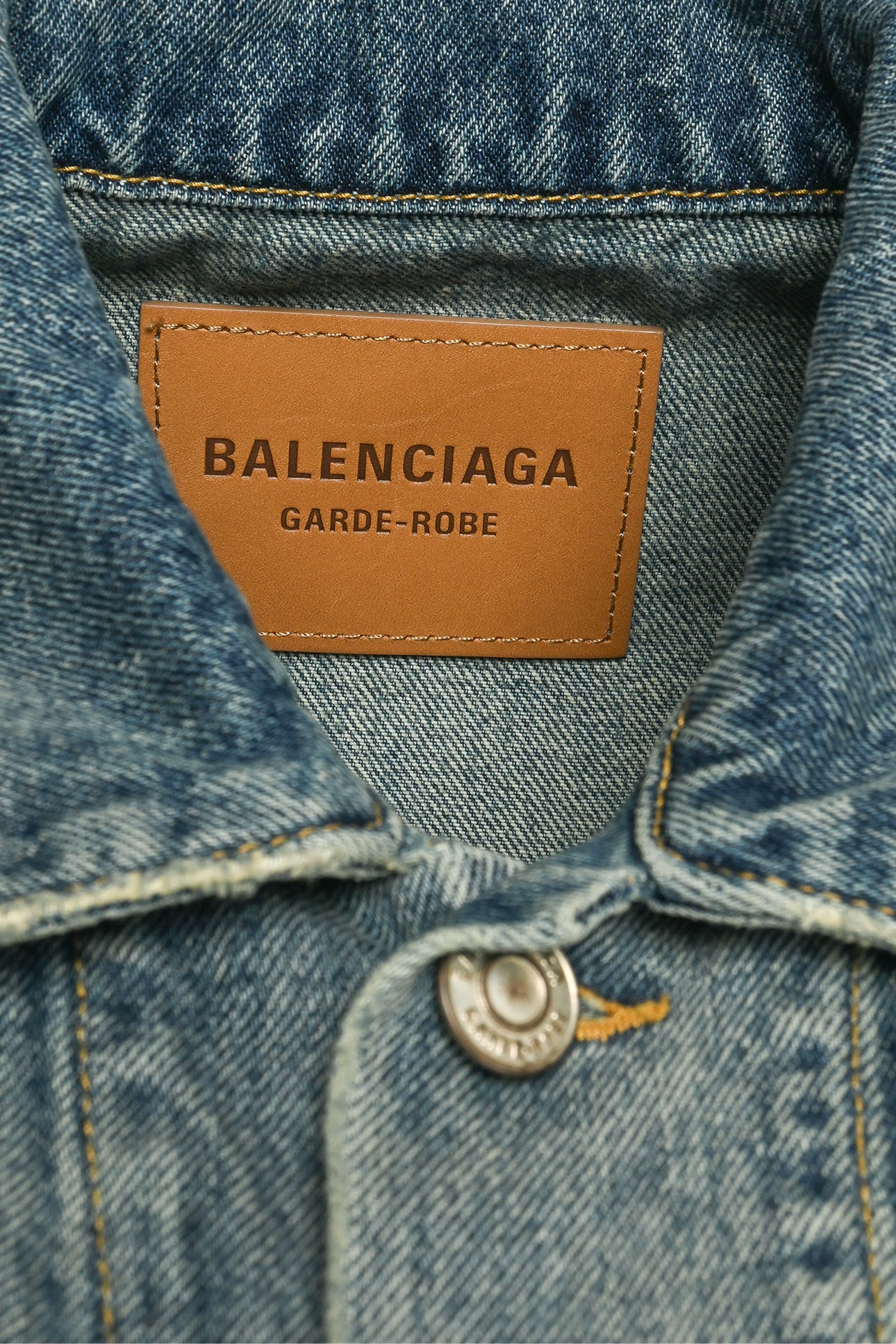 Balenciaga Size 32 2024 Hourglass Denim Jacket - Image 3