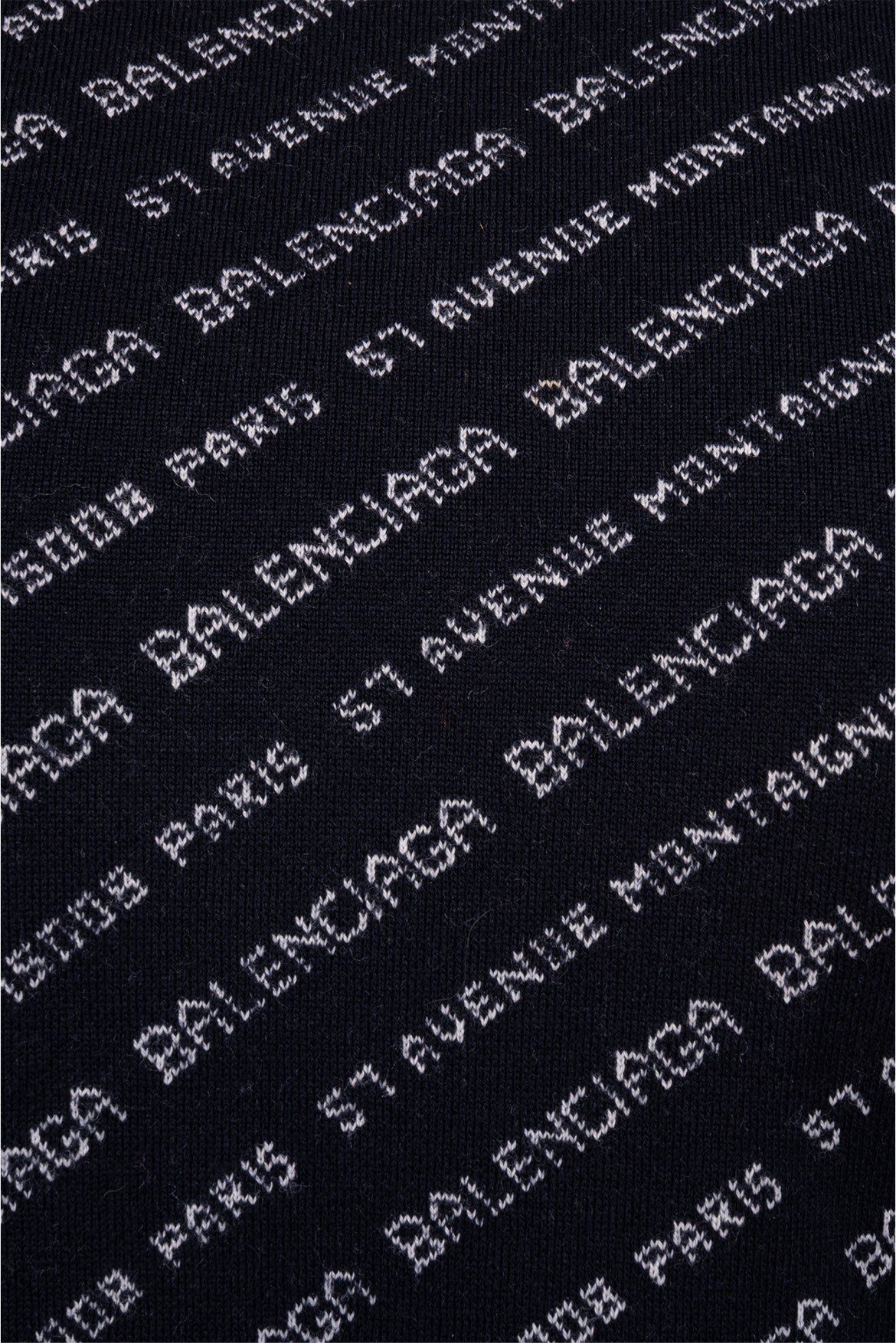 Balenciaga Size 34 2017 Logo Sweater - Image 3