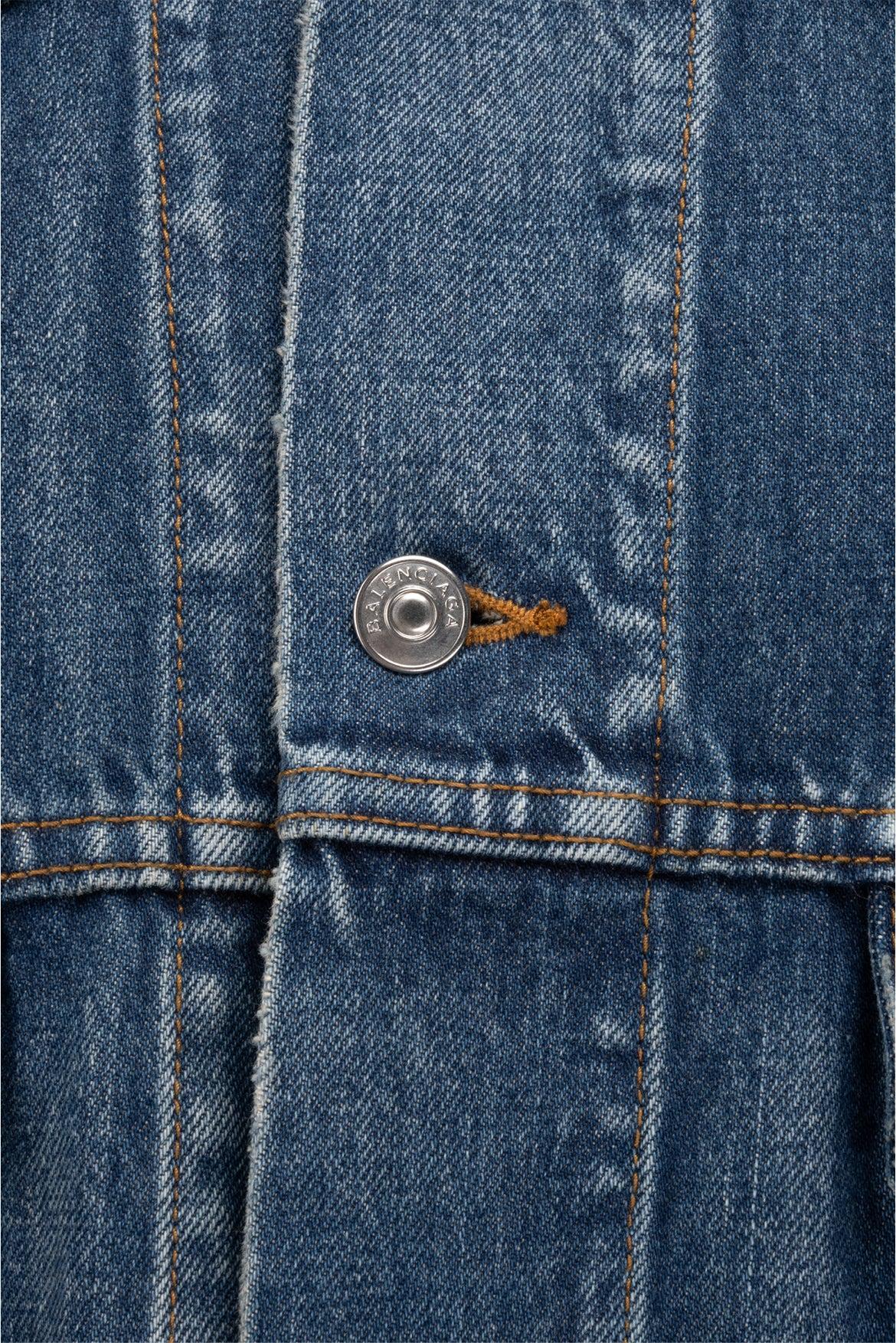 Balenciaga Size XL Power Of Dreams Distressed Denim Jacket - Image 4