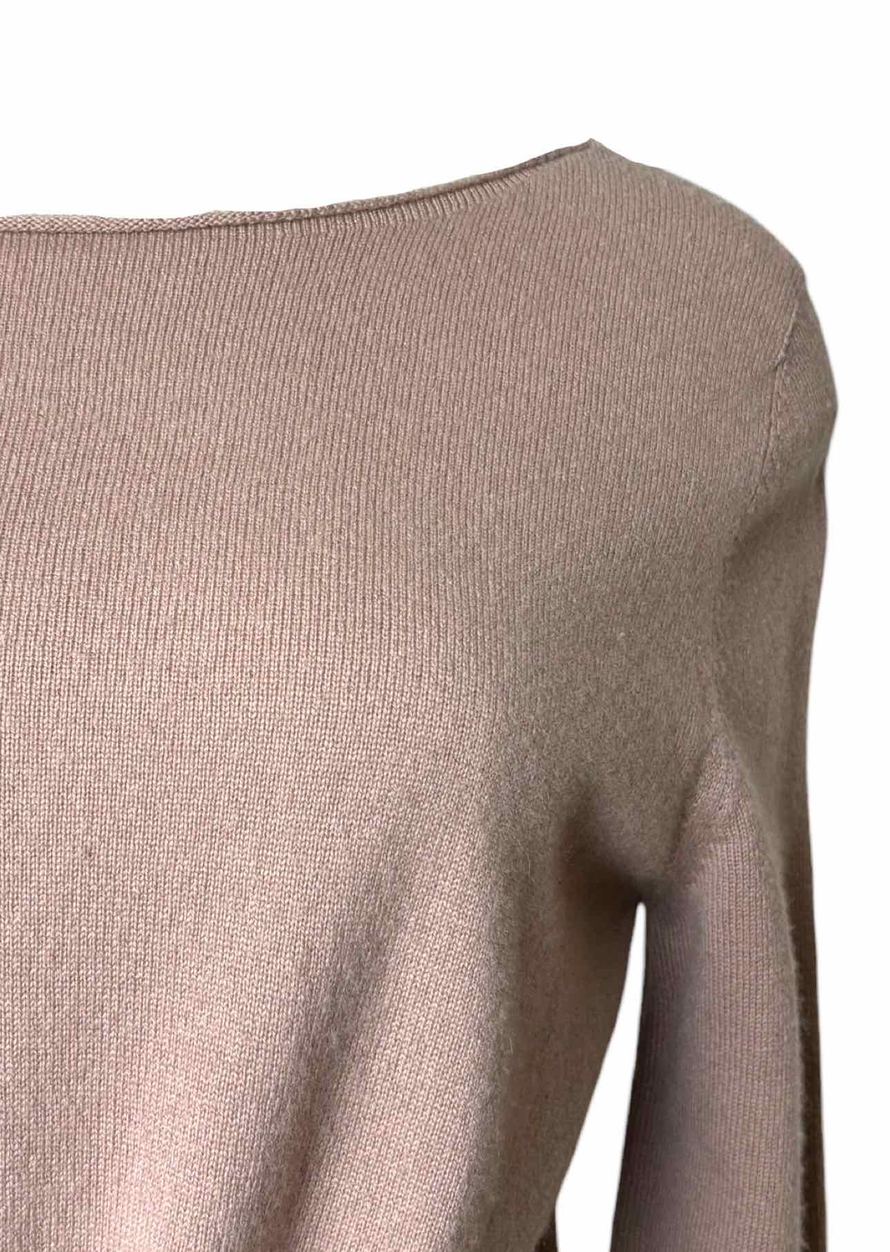 Black Goat Size M Sweater - Image 3