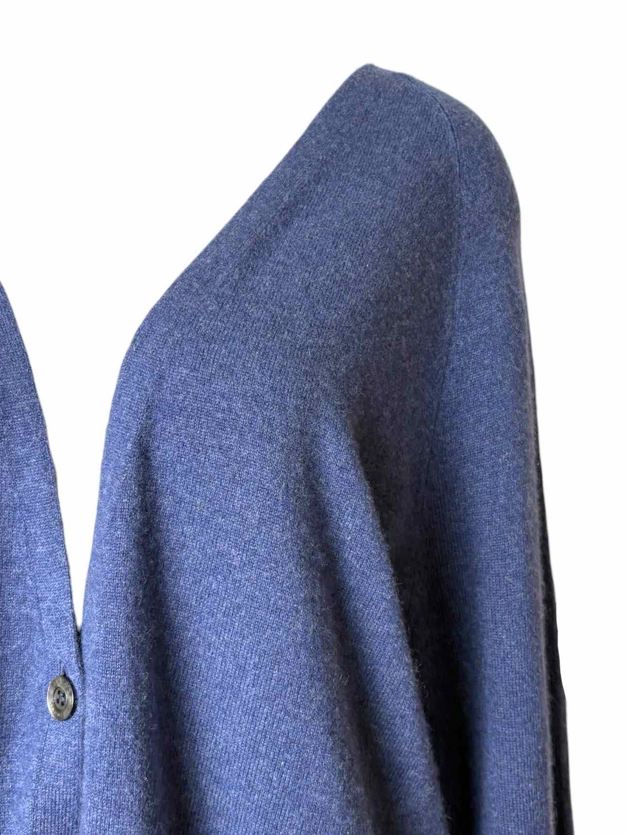 Black Goat Size XL Cashmere Cardigan - Image 3