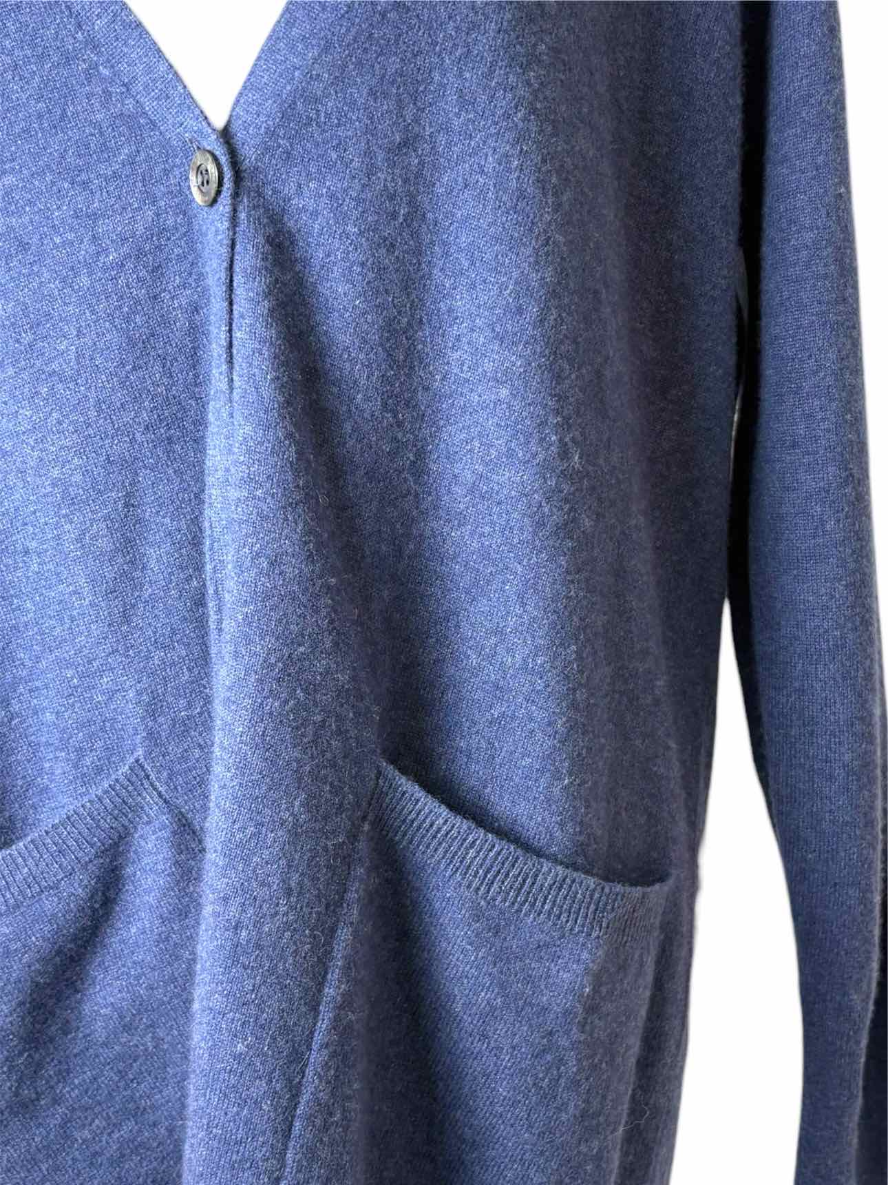 Black Goat Size XL Cashmere Cardigan - Image 6