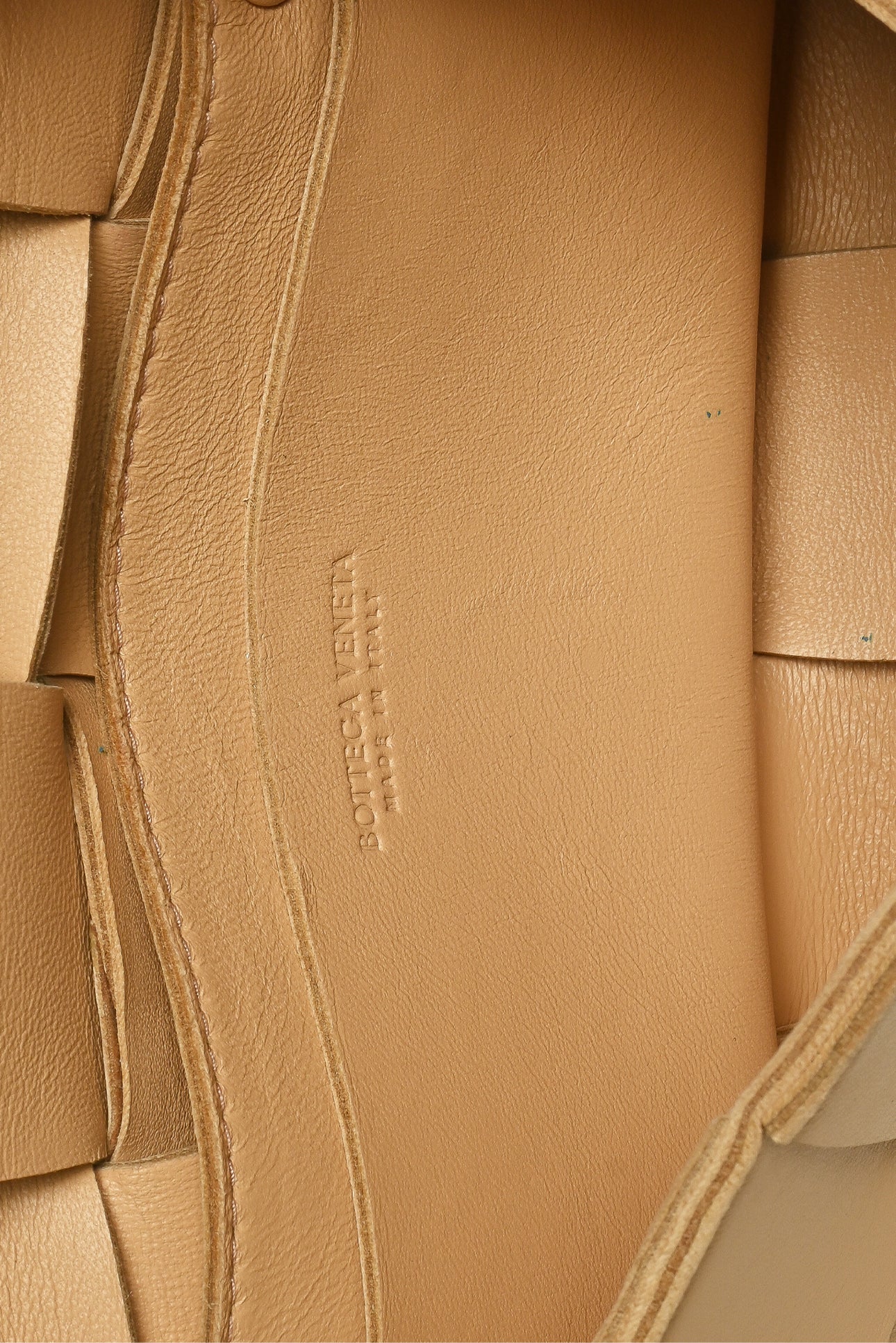 Bottega Veneta Intrecciato Cassette Belt Bag - Image 5