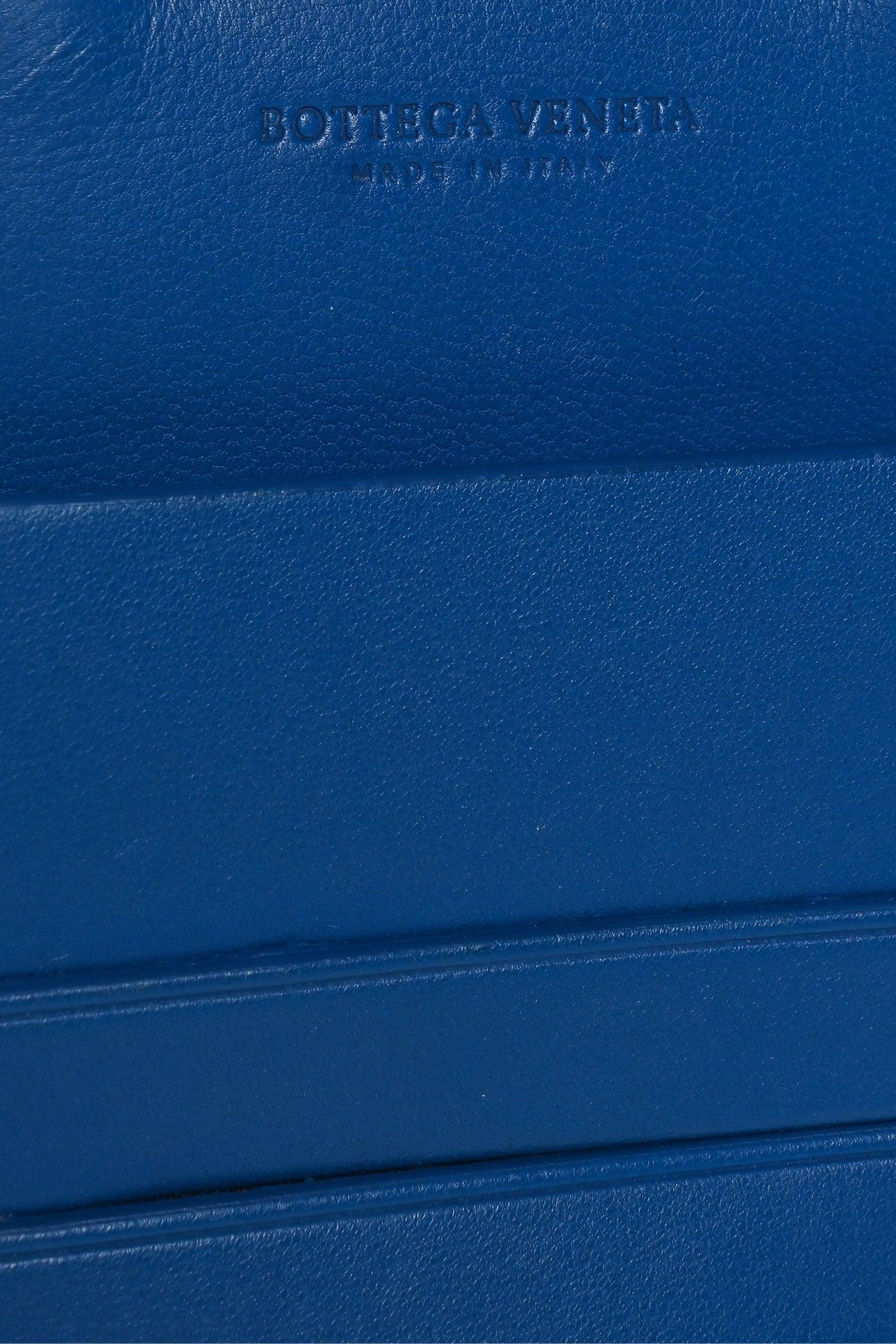Bottega Veneta Intrecciato Phone Holder Wallet - Image 4