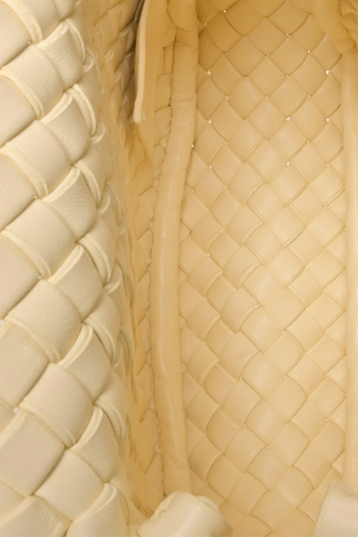 Bottega Veneta Small Cobble Bag - Image 5