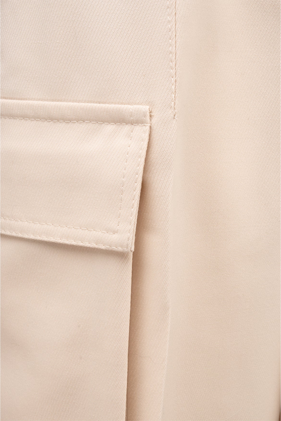 Brunello Cucinelli Size 2 Belted Wool Cargo Pants - Image 3