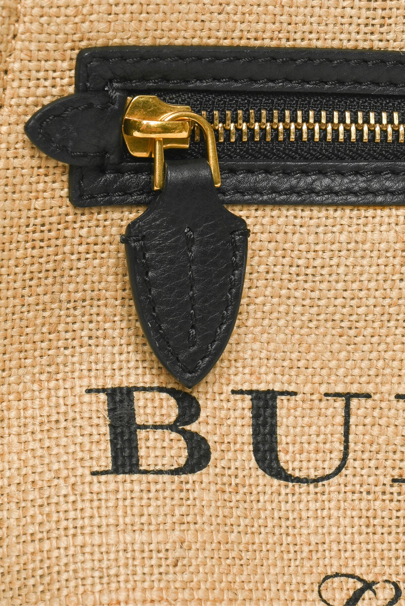 Burberry Logo Print Jute Clutch - Image 4