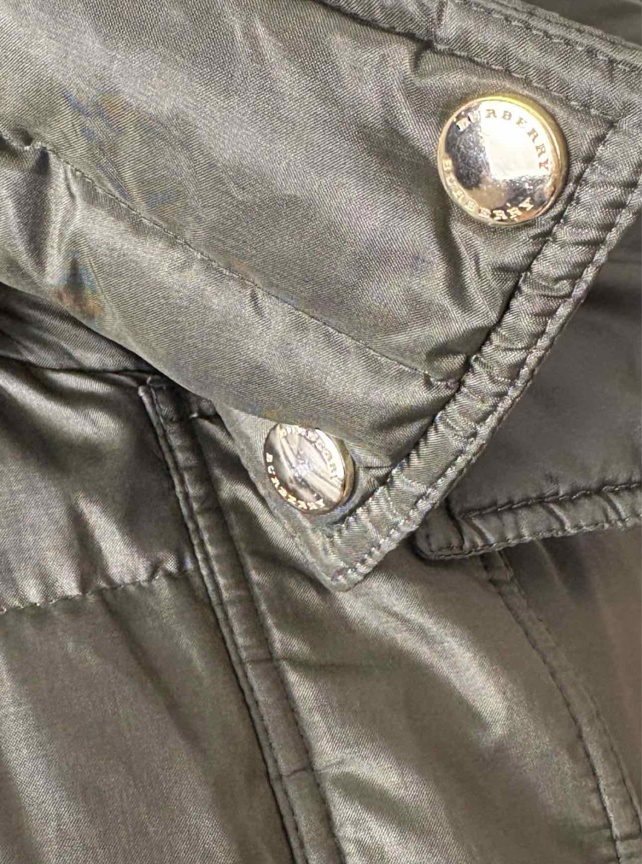 Burberry London Size 8 Quilted Poly Down Filled Coat - Image 5