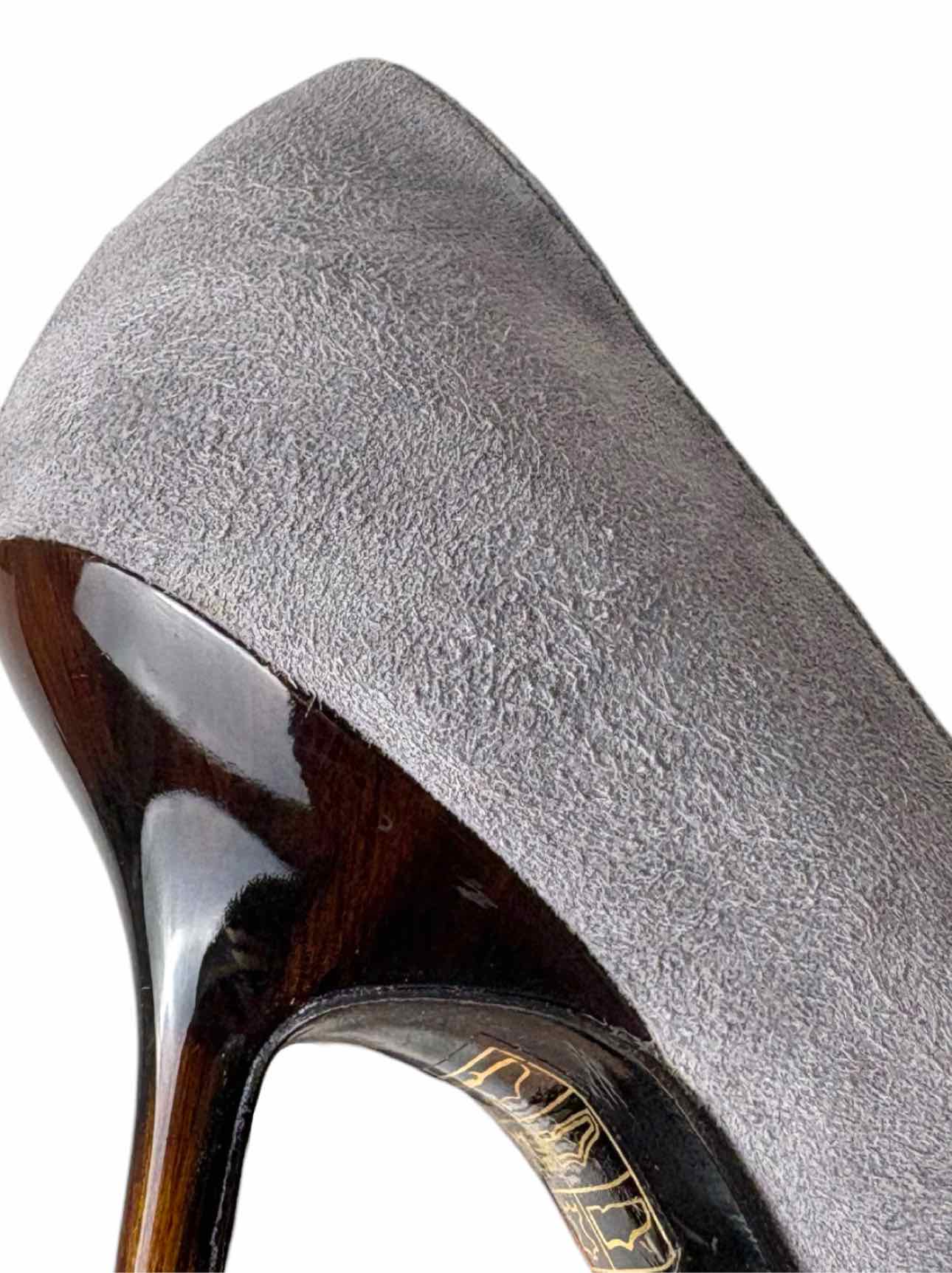 Burberry Size 35 Suede Pumps - Image 6