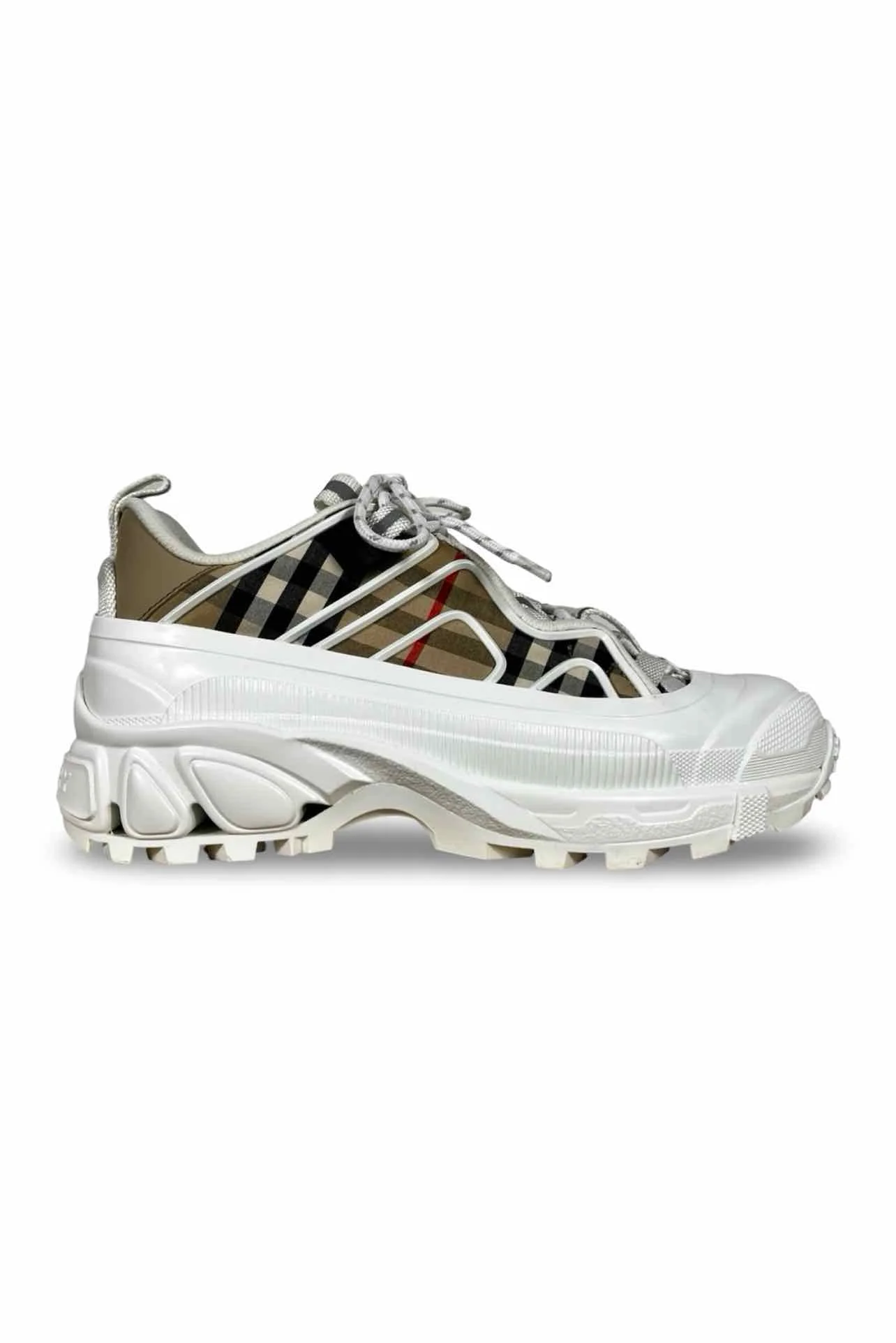 Burberry Size 37.5 Sneaker