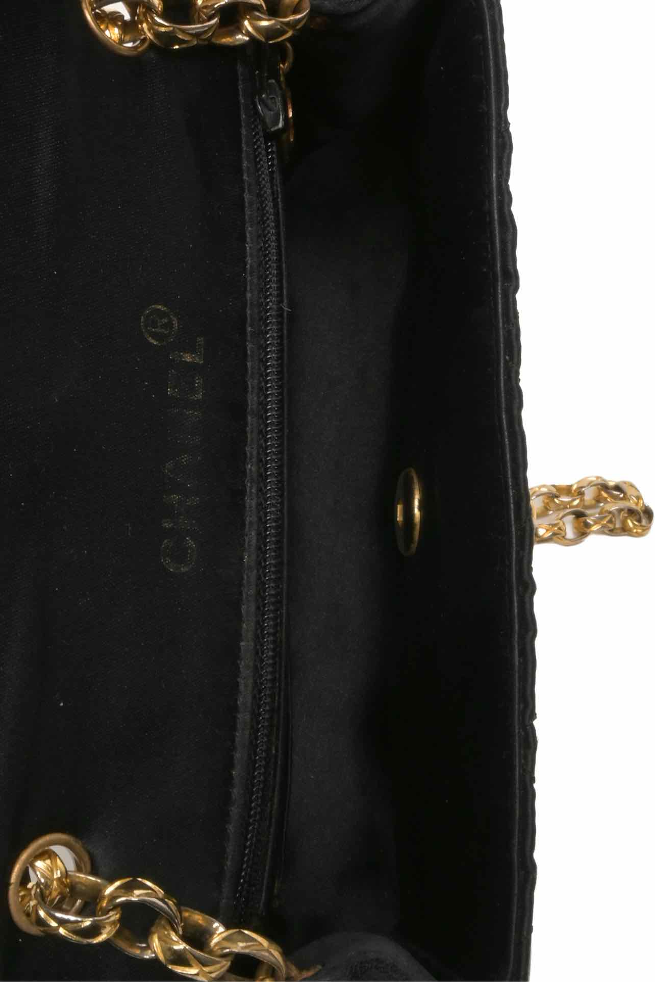 Chanel 1989-1991 Vintage Mini Square Flap Crossbody - Image 7
