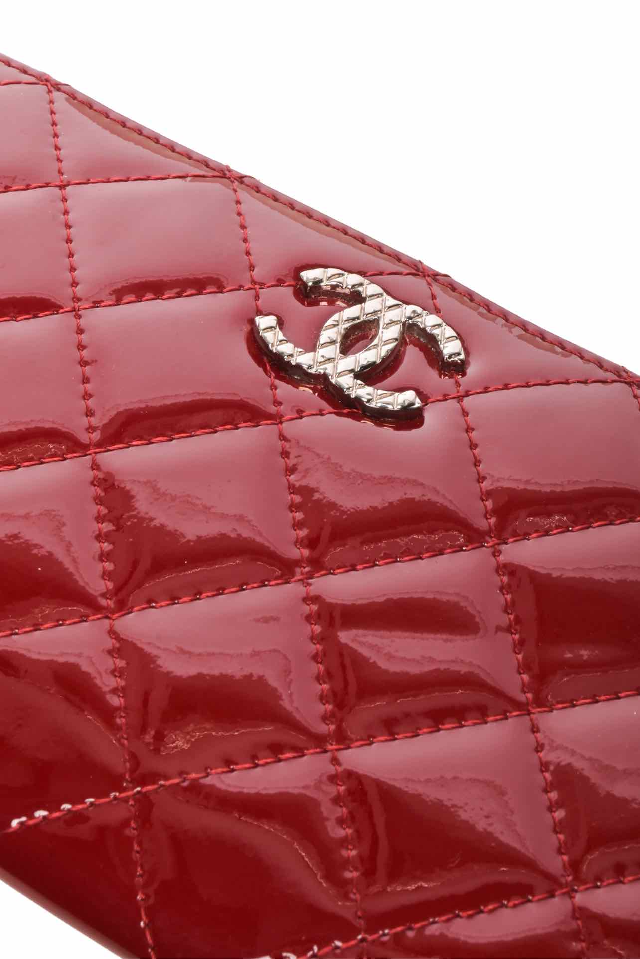 Chanel 2009-2010 Zip Around Wallet - Image 3