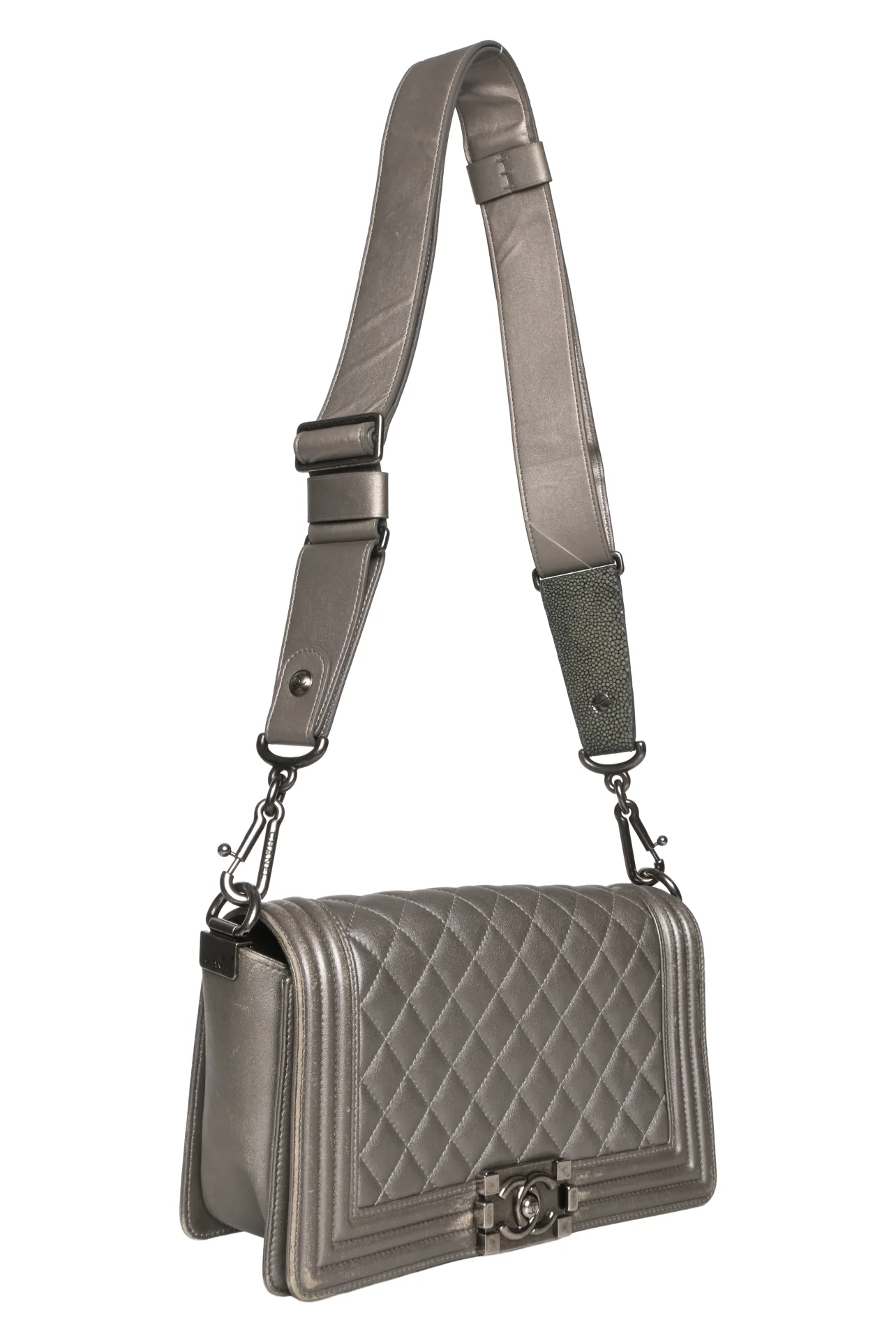 Chanel 2011 Medium Quilted Leather Boy Bag - Image 10