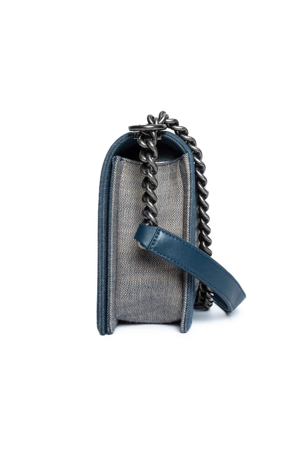 Chanel 2014-15 Medium Denim Chevron Boy Bag - Image 4