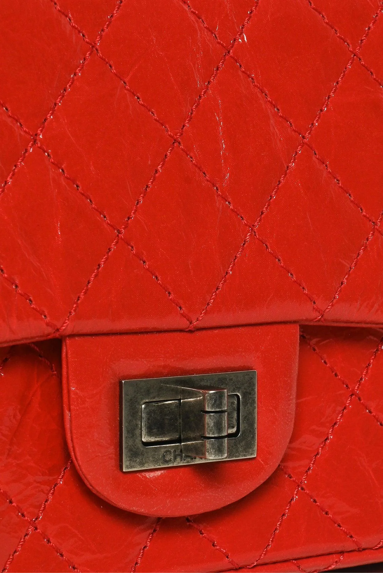 Chanel 2014-15 Medium Reissue 2.55 Shoulder Bag - Image 6