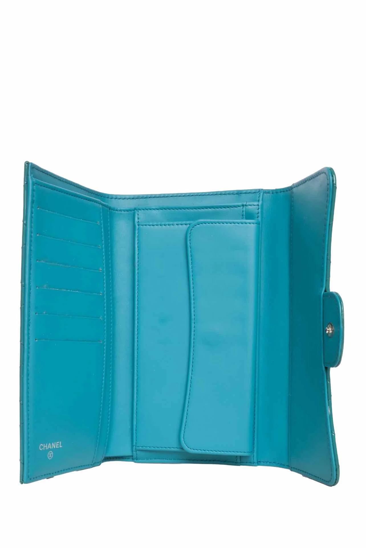 Chanel 2014-2015 Quilted Patent Flap Wallet - Image 3