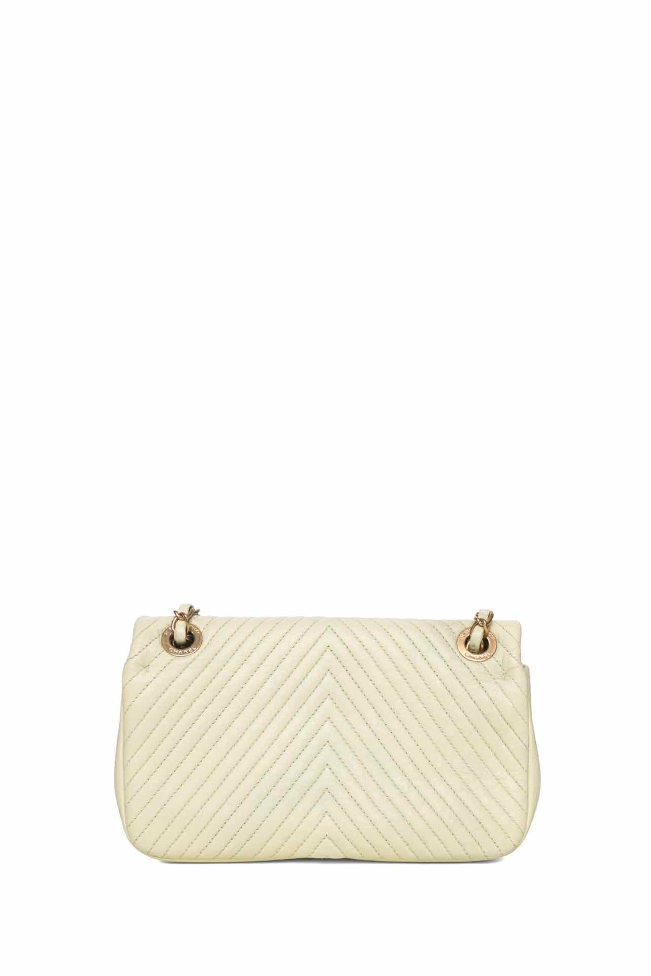 Chanel 2014-2015 Soft Suprique Small Flap Bag - Image 4