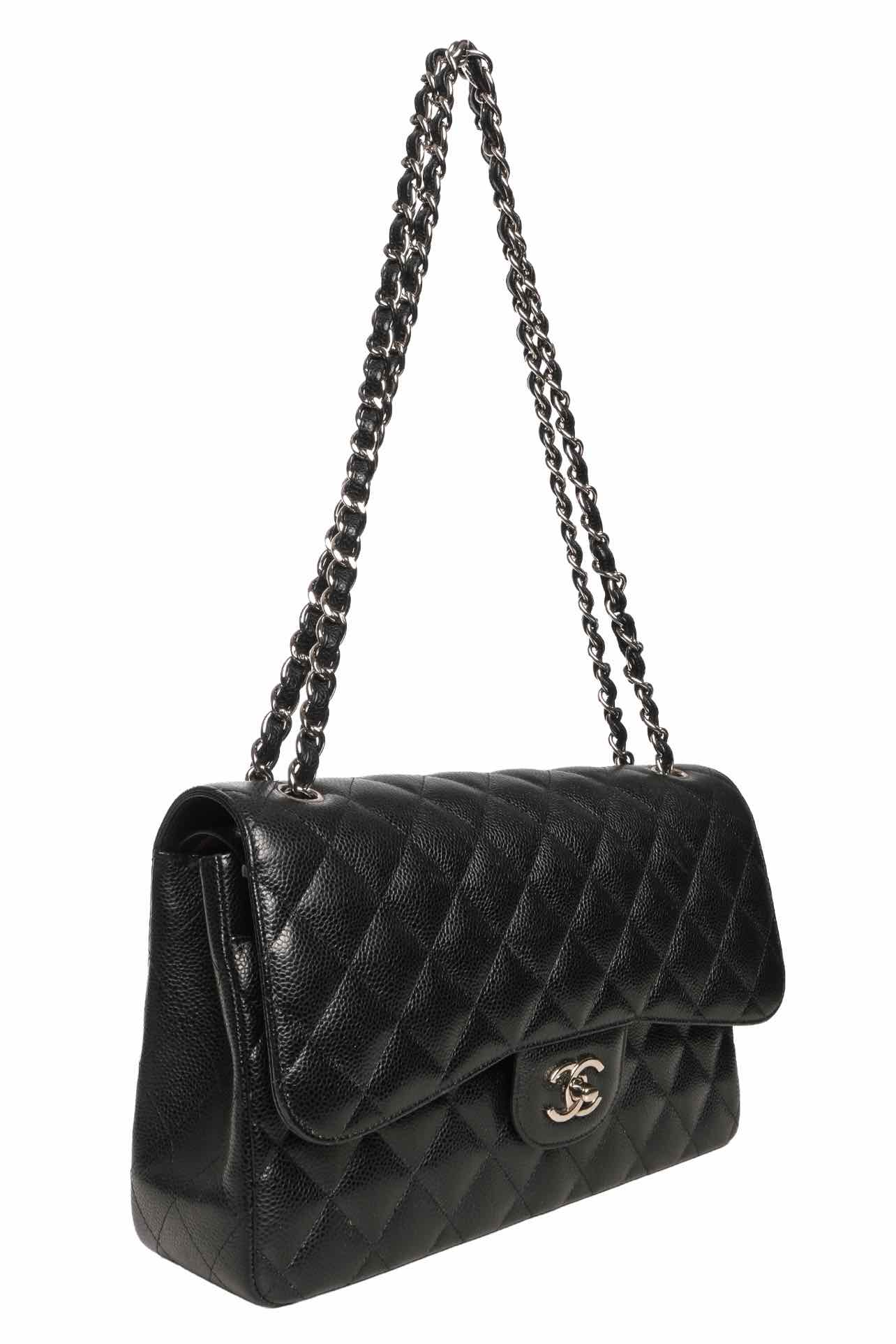 Chanel 2018 Caviar Quilted Jumbo Double Flap Shoulder Bag - Image 6