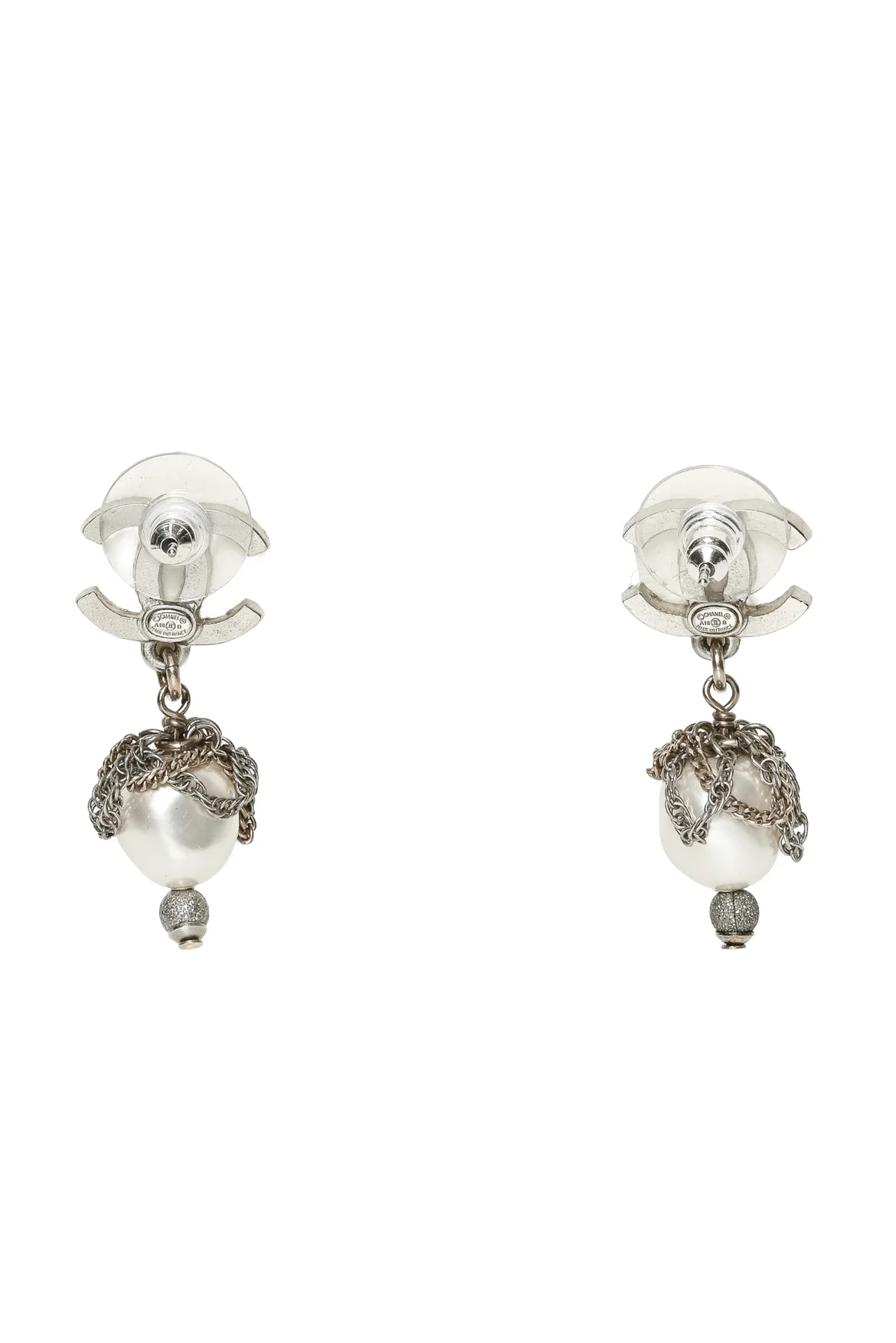 Chanel 2018 Interlocking CC Chain & Faux Pearl Dangle Earrings - Image 2