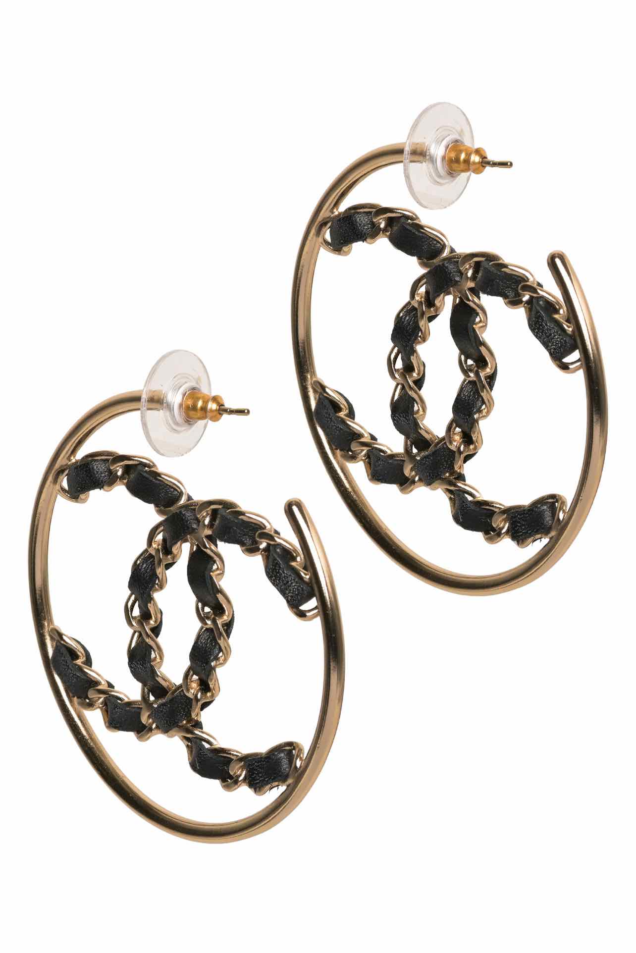 Chanel 2019 CC Leather Woven Hoop Earrings - Image 3