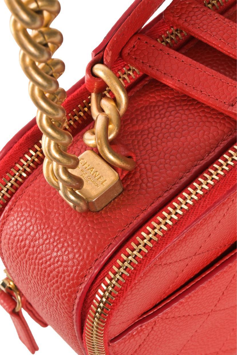 Chanel 2019 Chic Affinity Camera Bag - Image 6