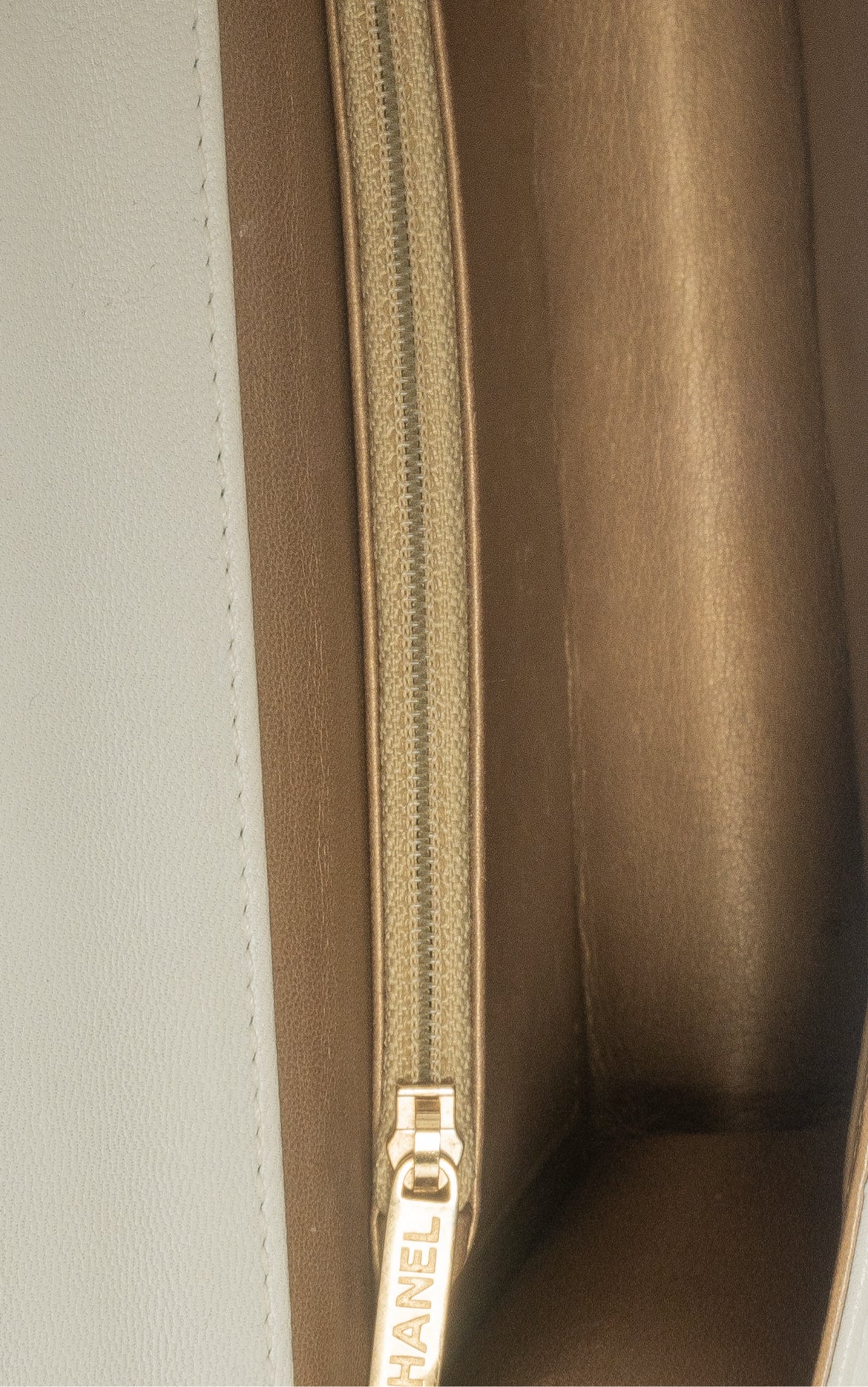 Chanel 2019 Quilted Lambskin Small Chic Pearls Chain Crossbody - Image 7