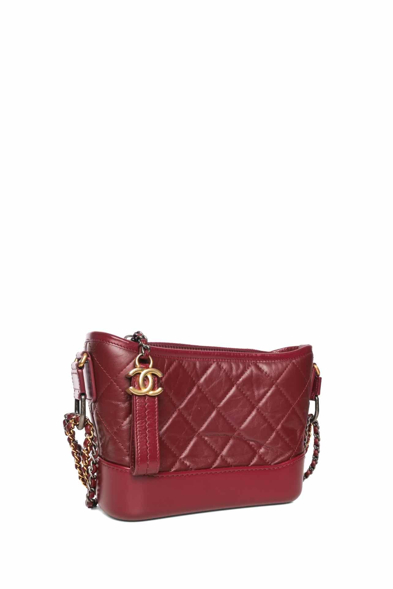 Chanel 2019 Small Gabrielle Rogue Red Chain Hobo - Image 2