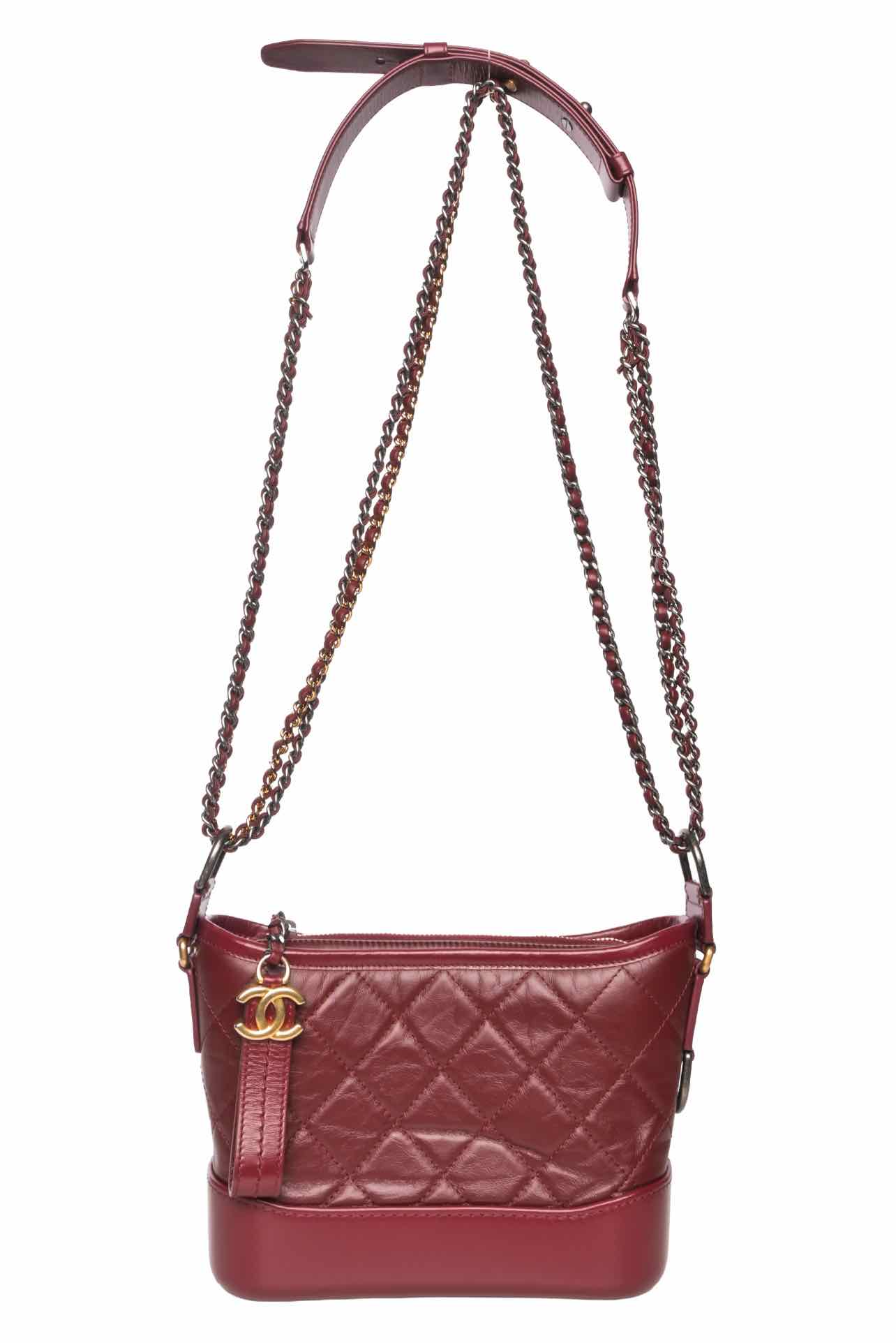Chanel 2019 Small Gabrielle Rogue Red Chain Hobo - Image 5
