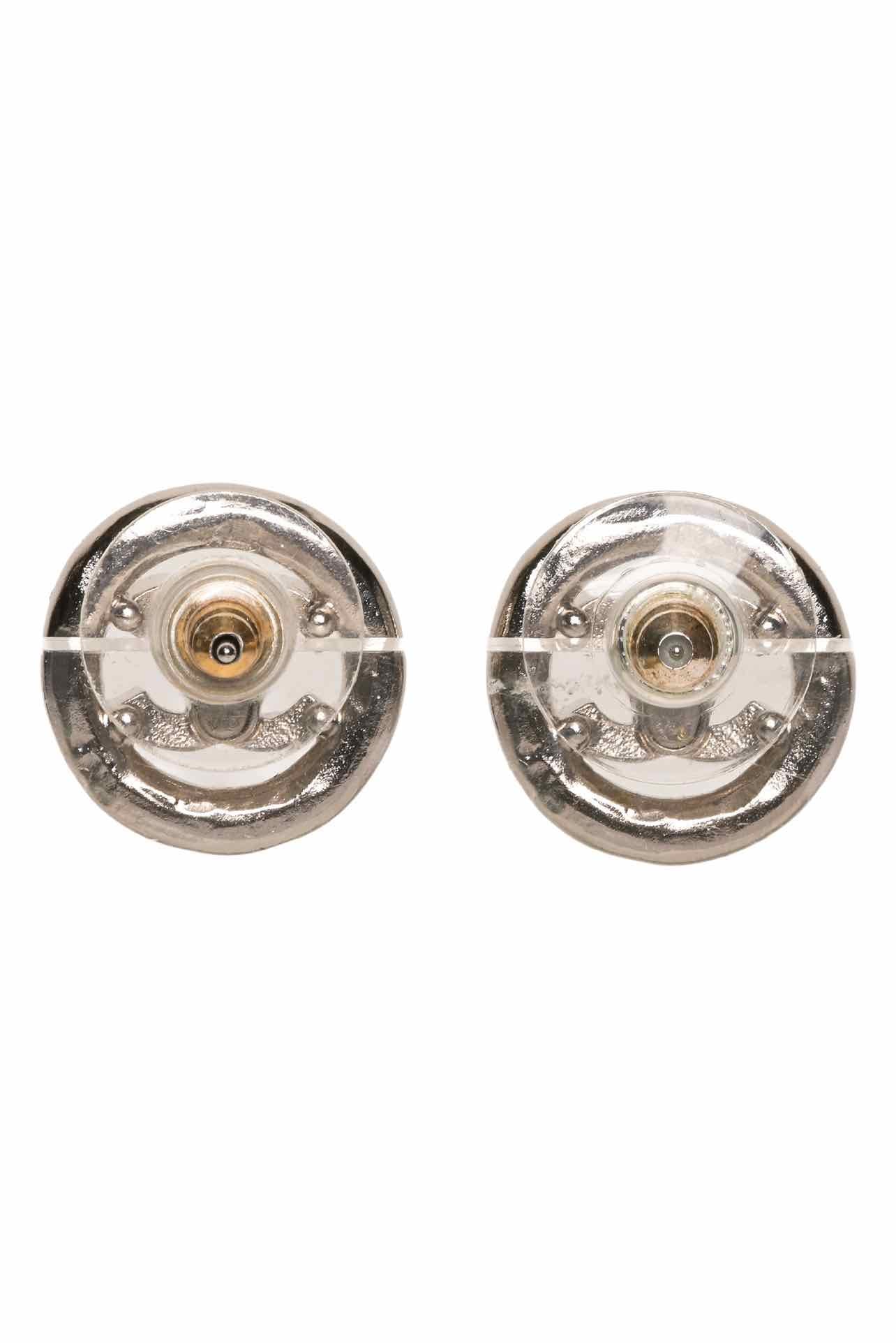 Chanel 2022 Crystal CC Stud Earrings - Image 2