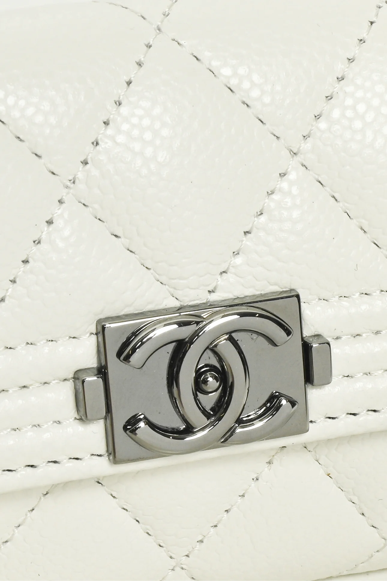 Chanel 2024 Caviar Quilted Small Boy Flap Wallet - Image 3