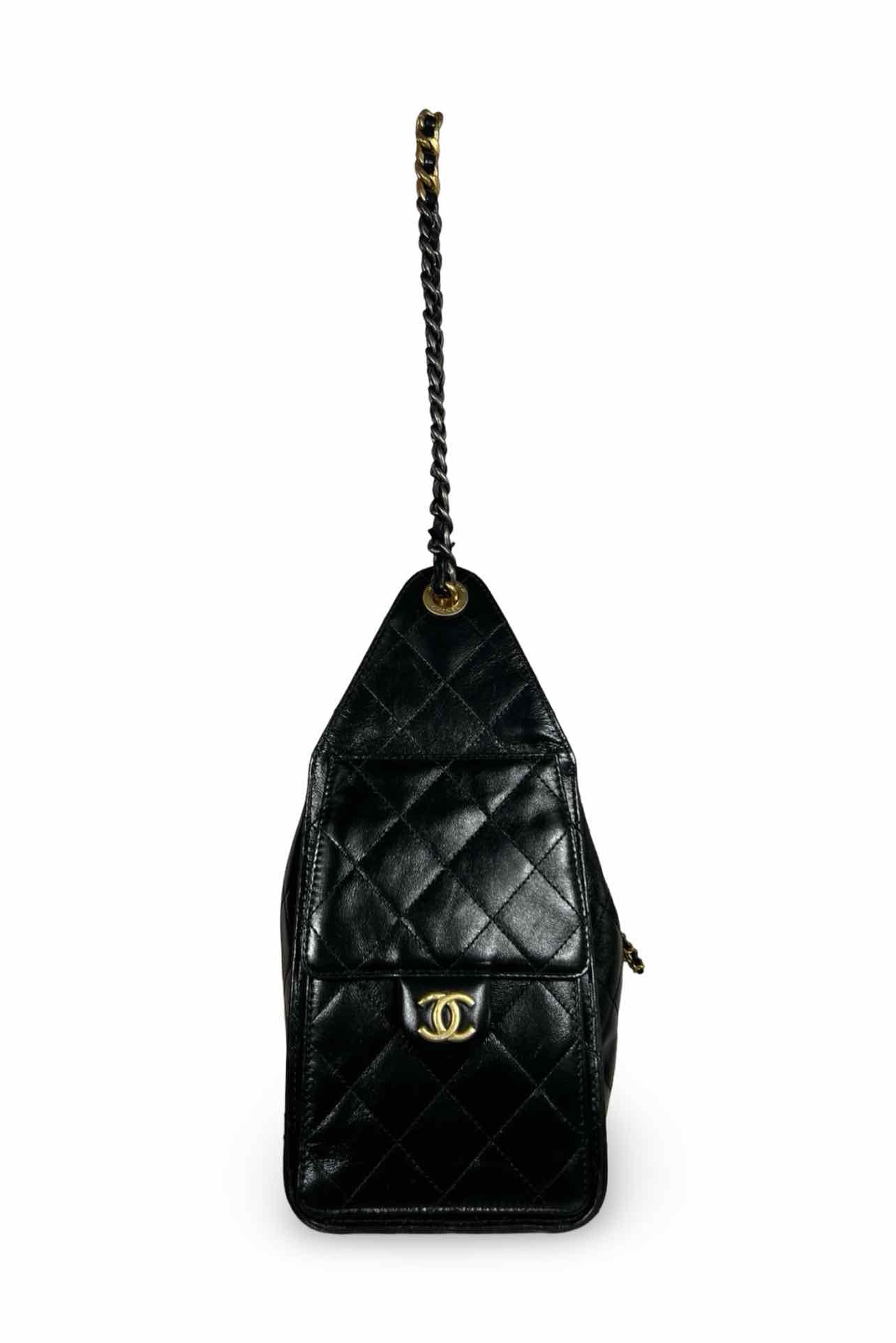Chanel 25 Small Hobo - Image 4