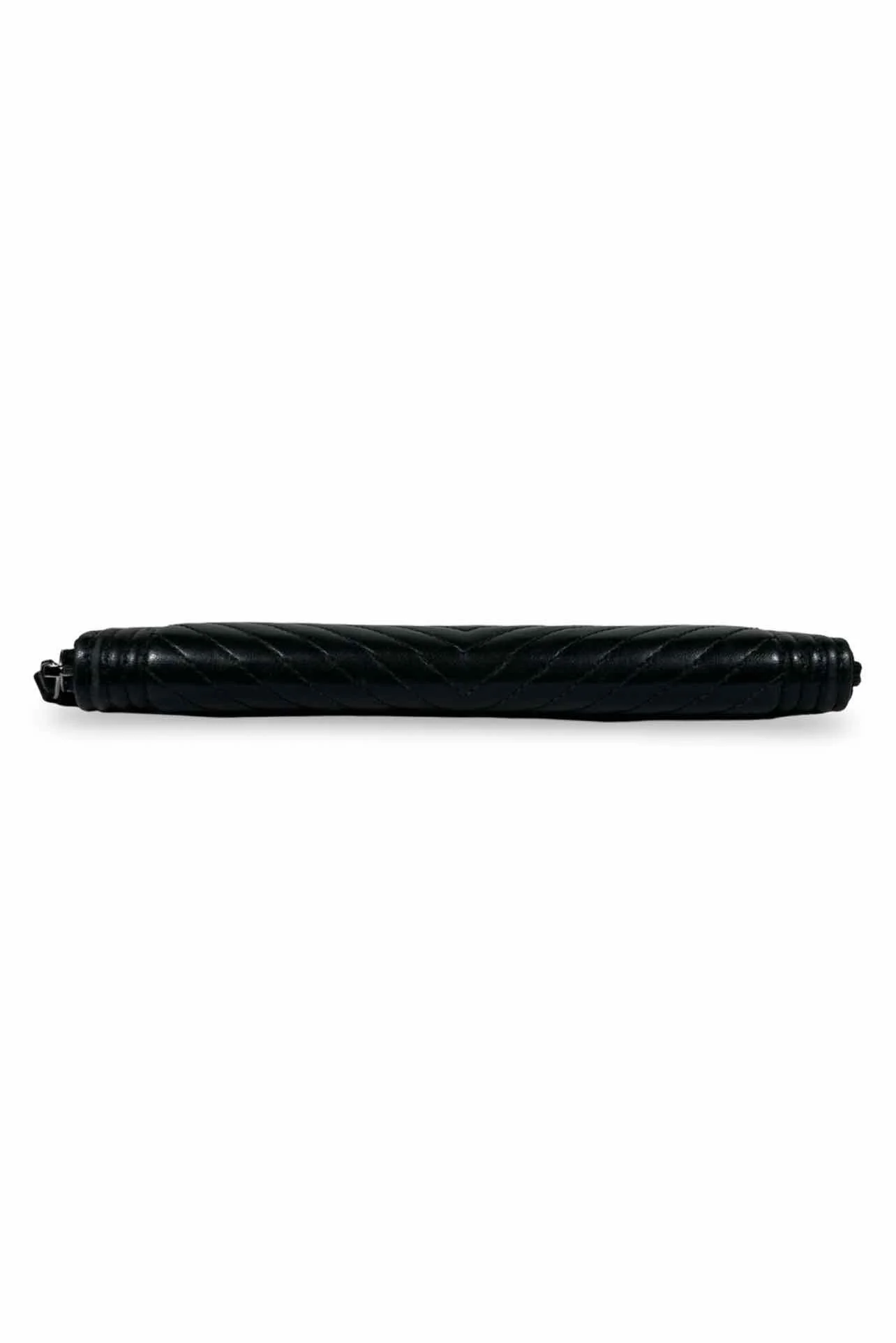 Chanel Boy Zip Around Chevron Wallet - Image 5