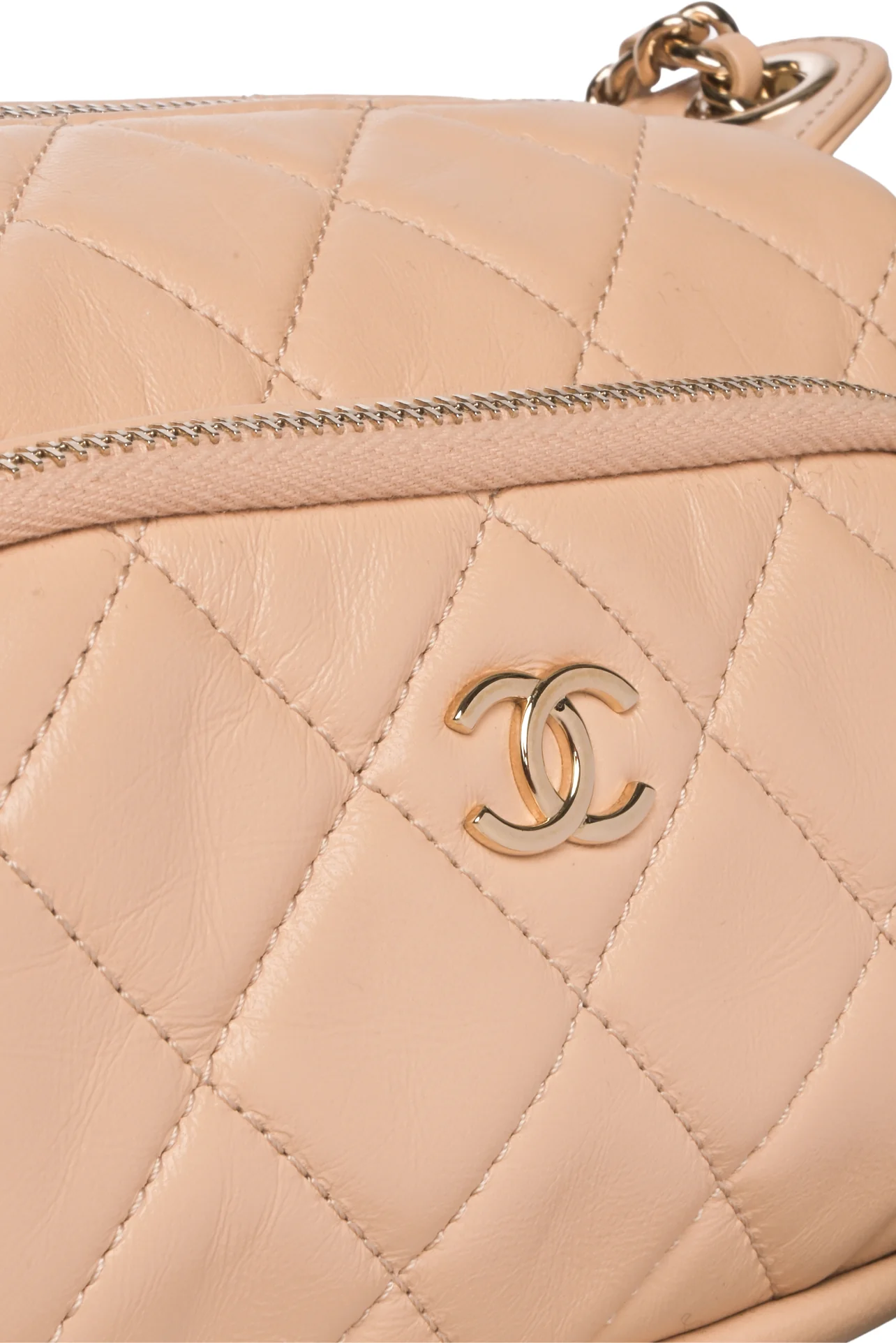 Chanel Lambskin Quilted Multi-Pocket Camera Case Shoulder Bag - Image 3