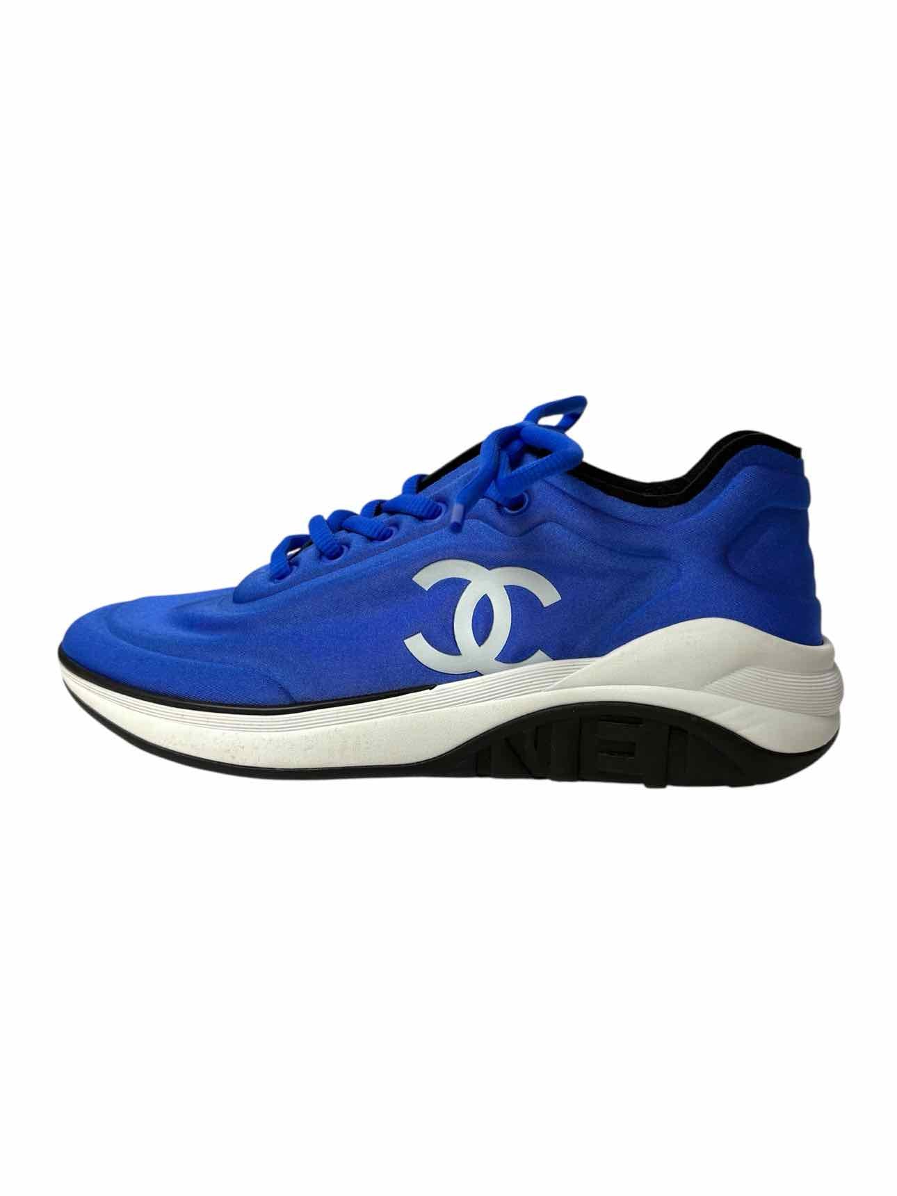 Chanel Lycra Logo Size 39 Sneaker - Image 3