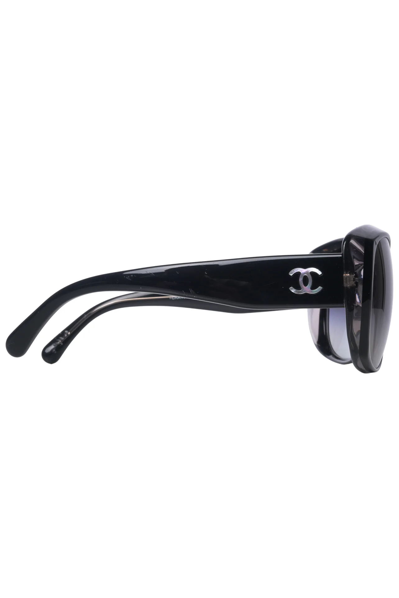 Chanel Mother of Pearl CC Logo Sunglasses - Image 3