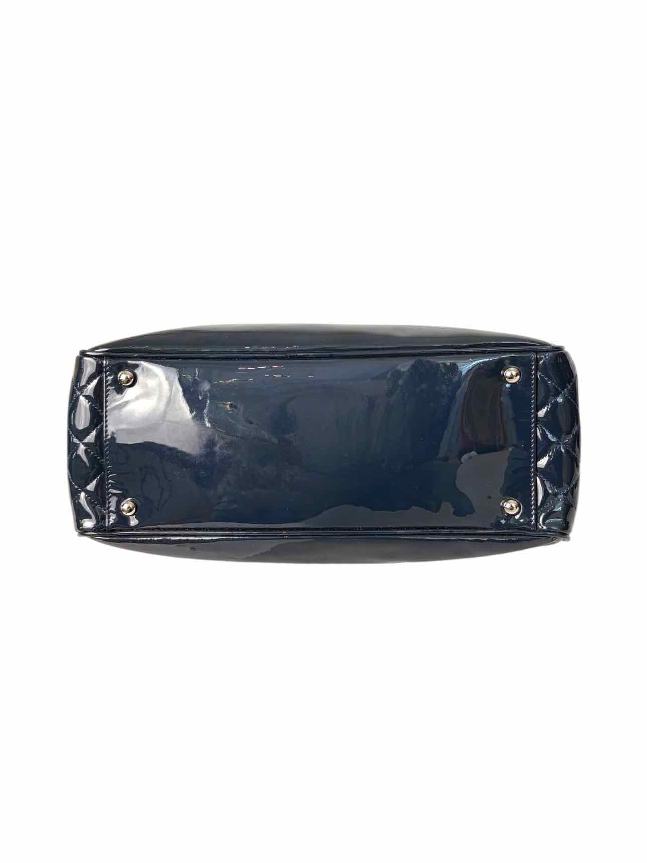 Chanel Patent Leather Logo Lipstick Purse - Image 5