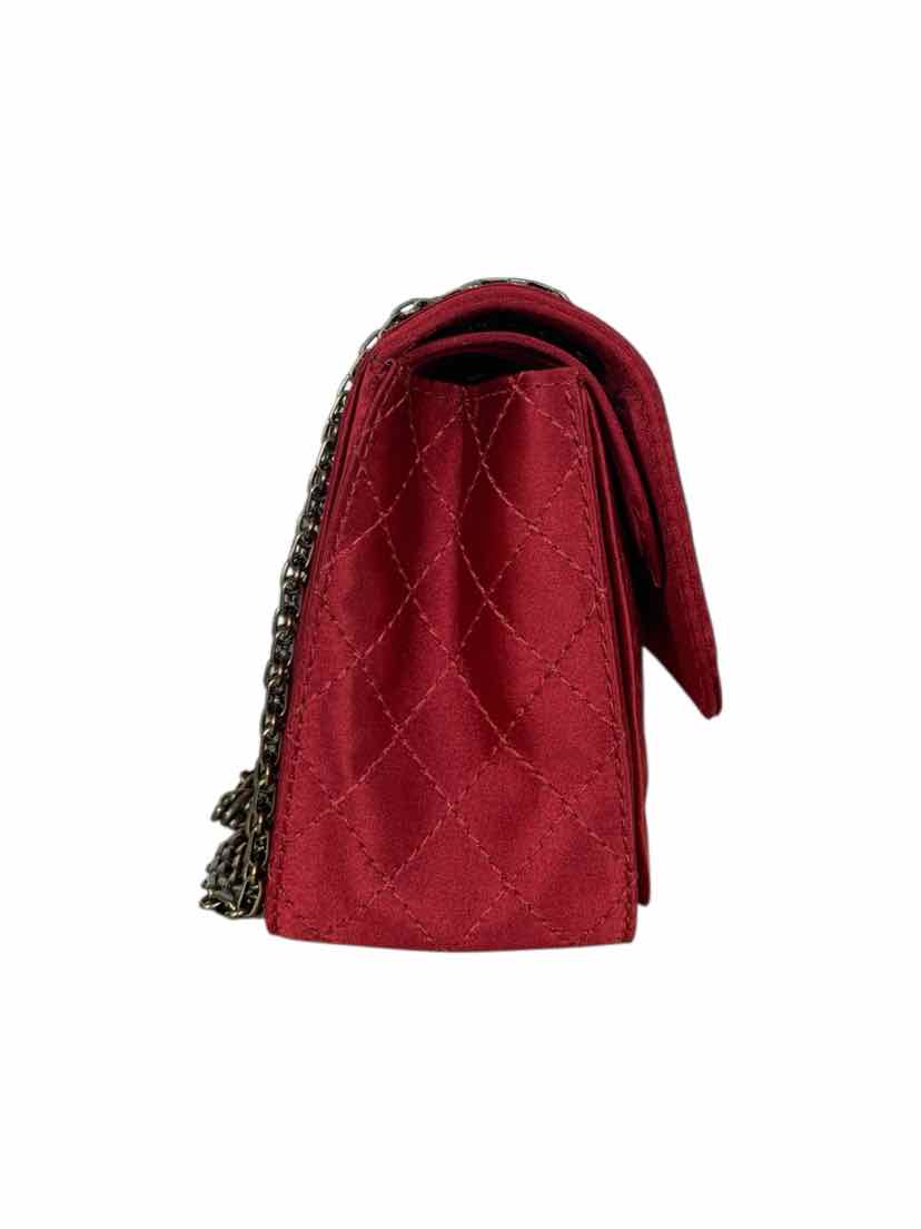 Chanel Satin Quilted 2.55 Reissue 225 Double Flap - Image 2