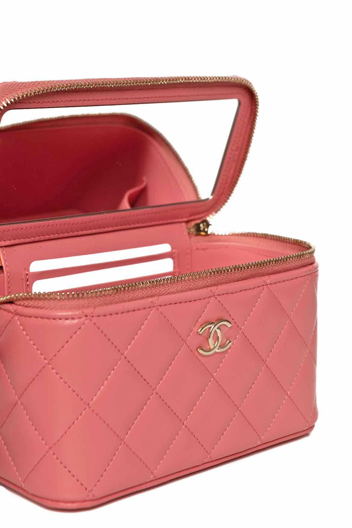 Chanel Quilted CC Top Handle Vanity Case Crossbody - Image 7